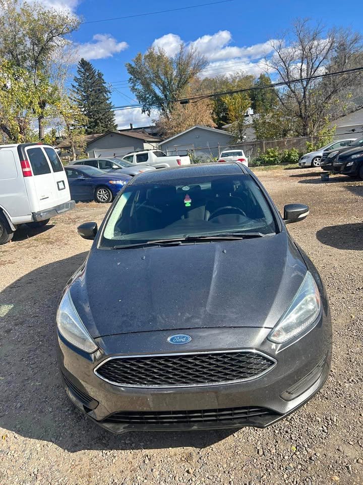 2015 Ford Focus SE - Reliable and Budget-Friendly Sedan