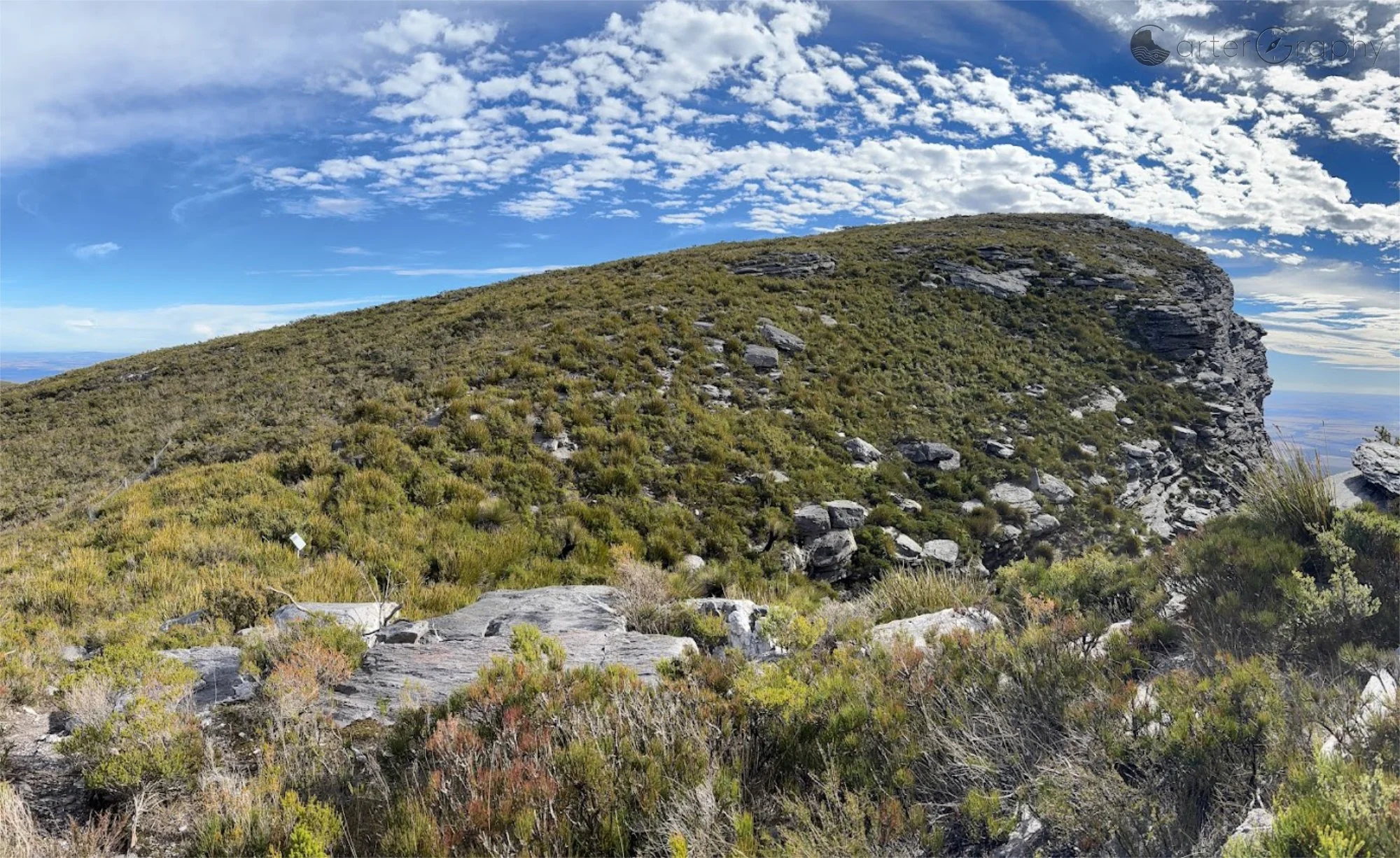 Views of sign at Chasm separating East Bluff from Bluff Knoll.