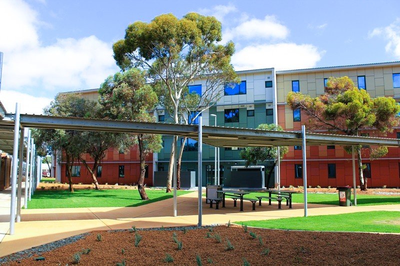 CURTIN UNIVERSITY STUDENT ACCOMMODATION 