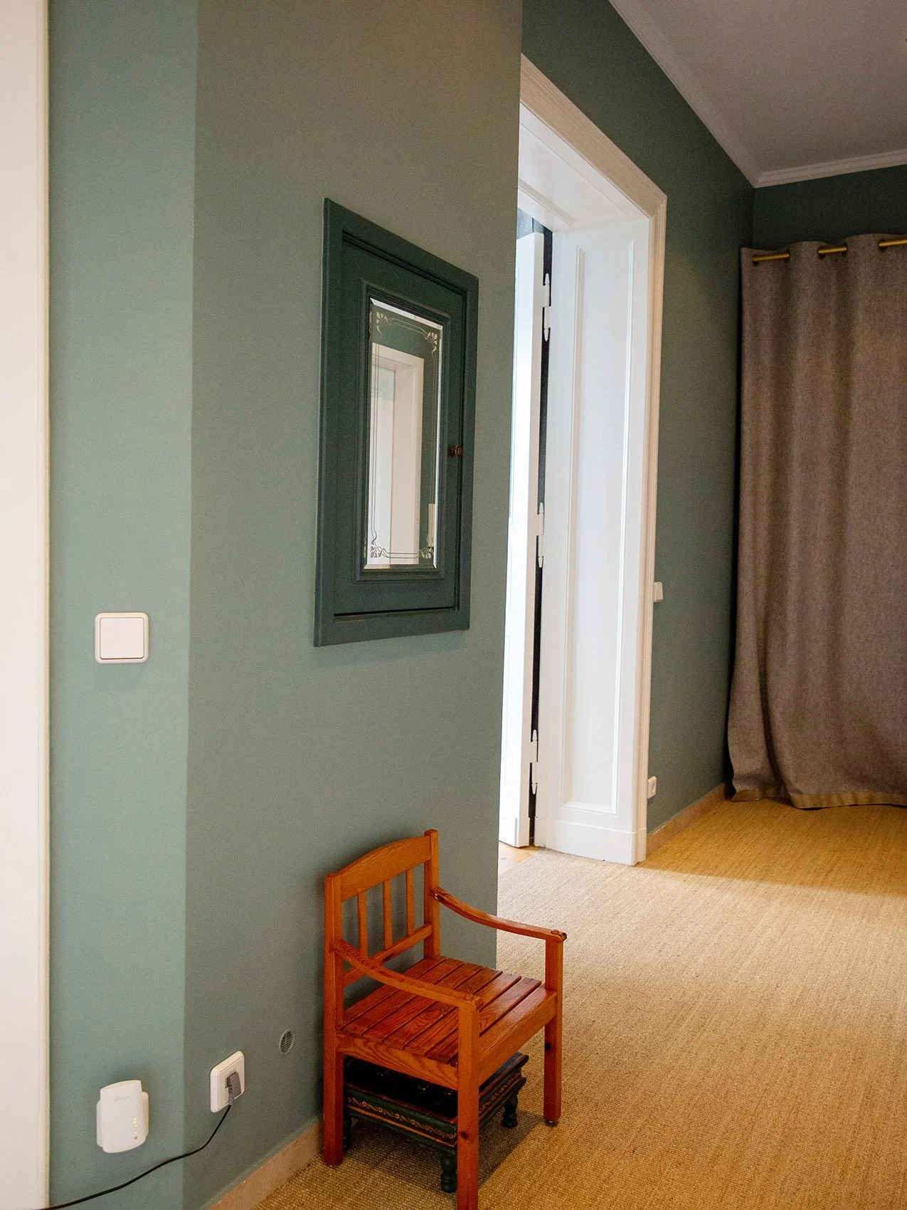 Sisal über Fliesen legen Mietwohnung nach Einrichtungsberatung