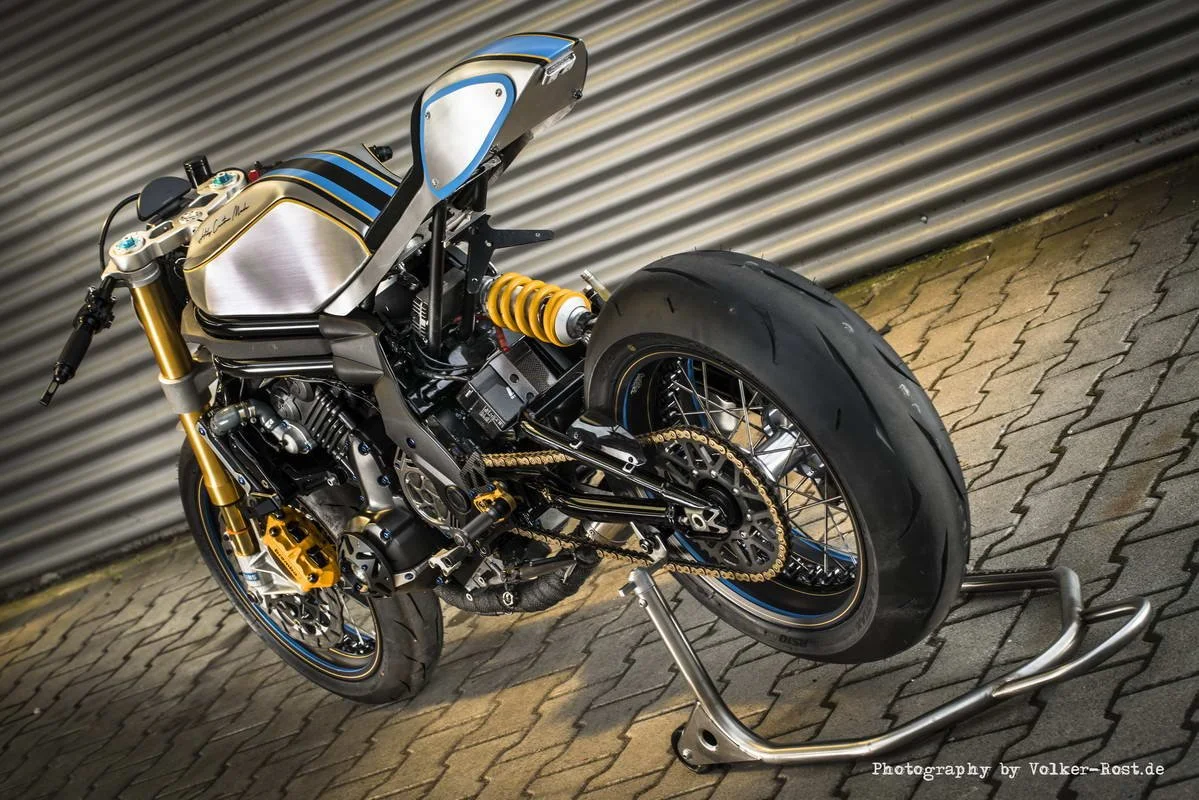 Roadster Hoely Radicale (45).jpg