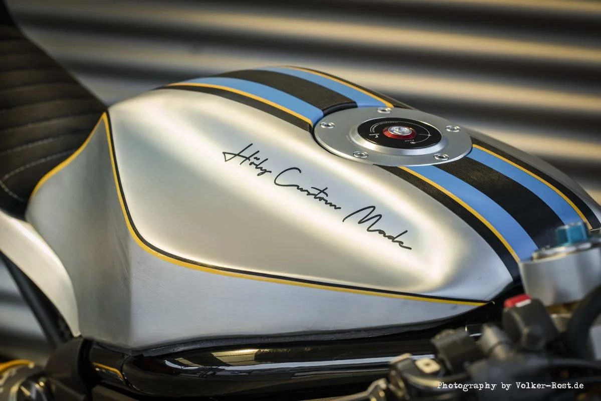 Roadster Hoely Radicale (21).jpg