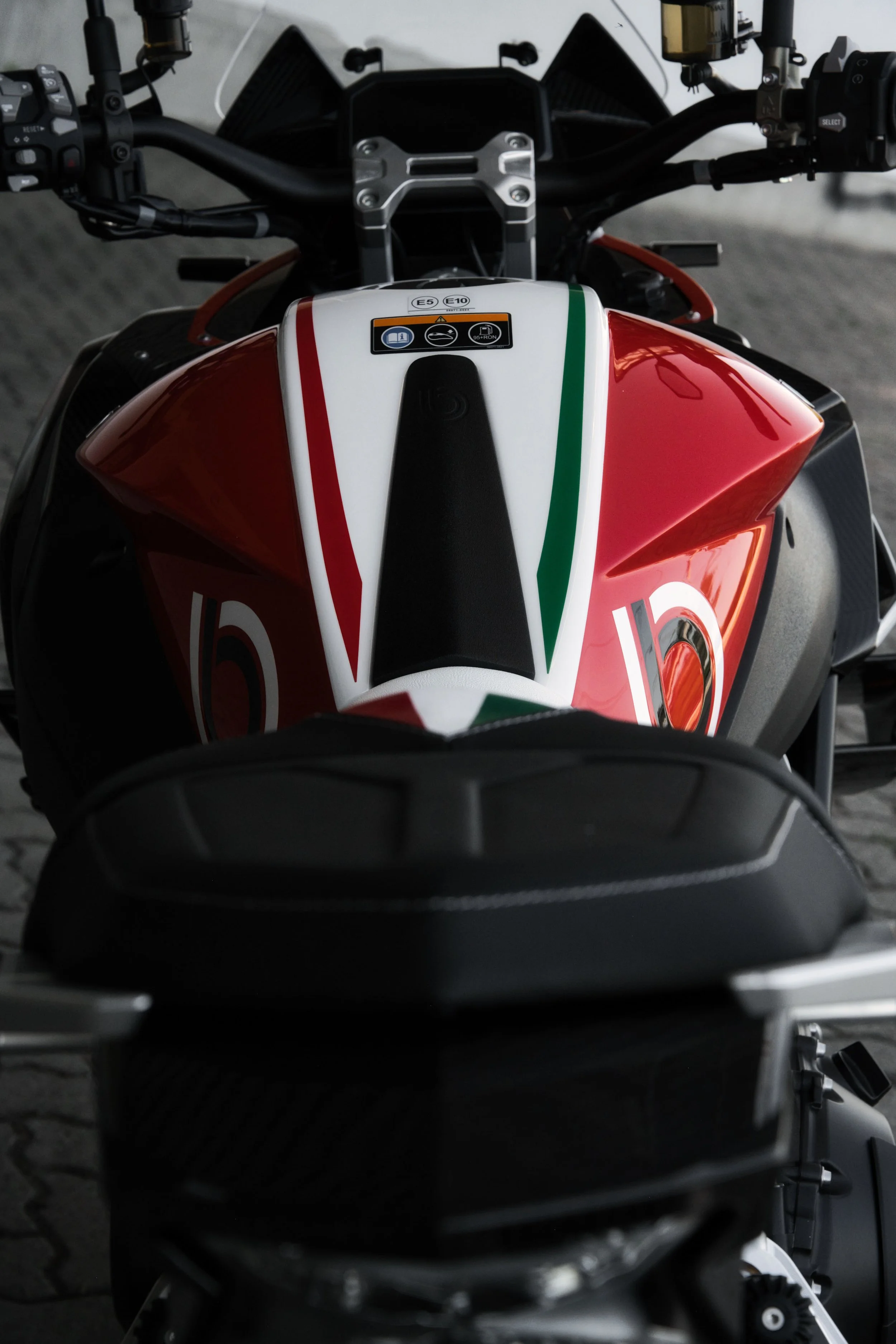 _LS71203-2.jpg