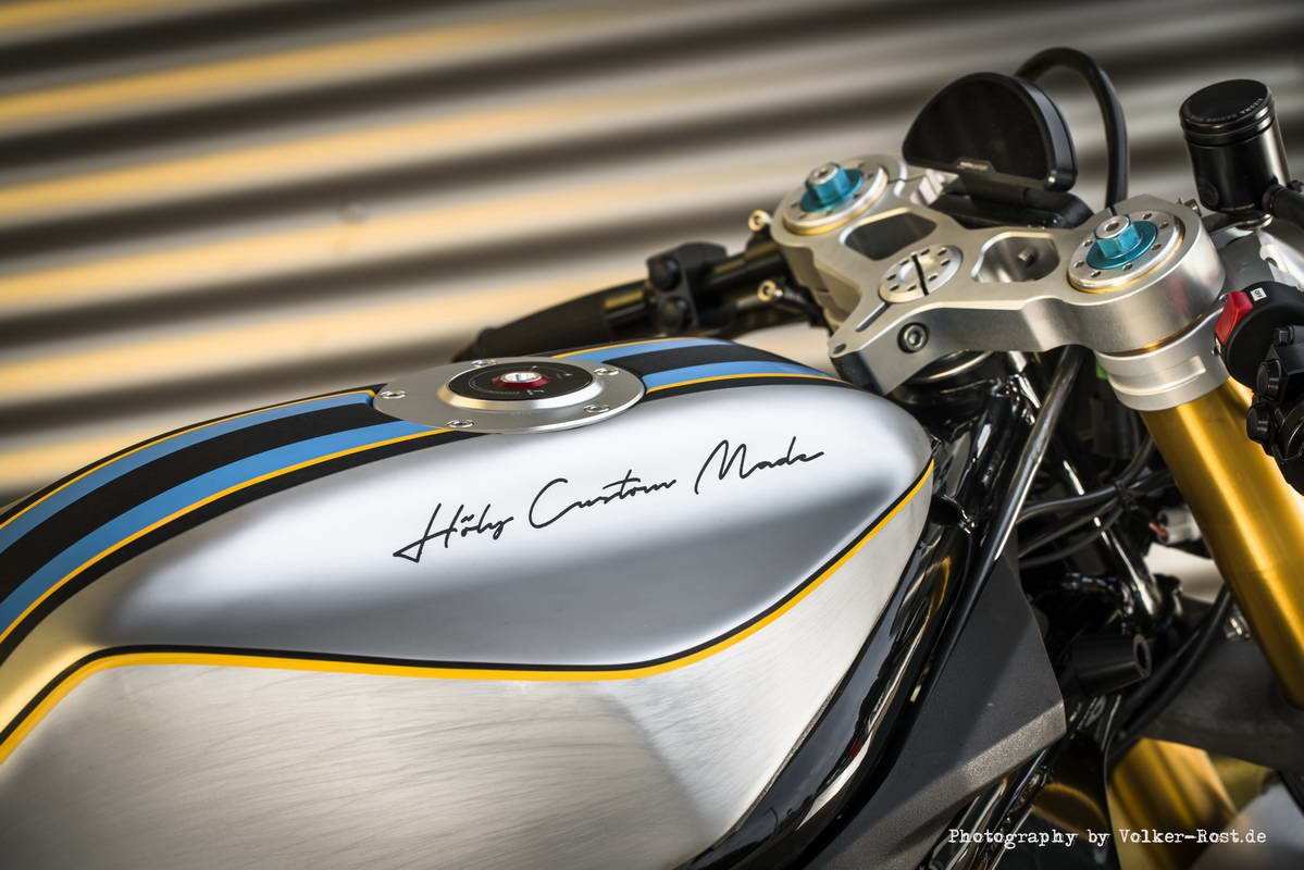 Roadster Hoely Radicale (13).jpg