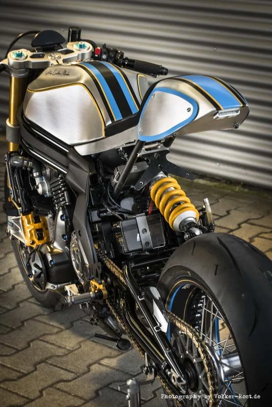 Roadster Hoely Radicale (44).jpg