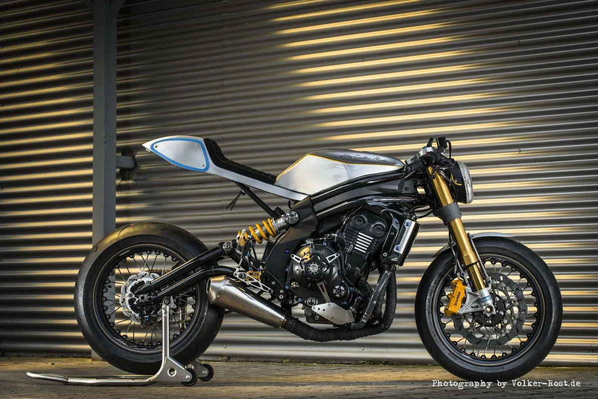 Roadster Hoely Radicale (1).jpg