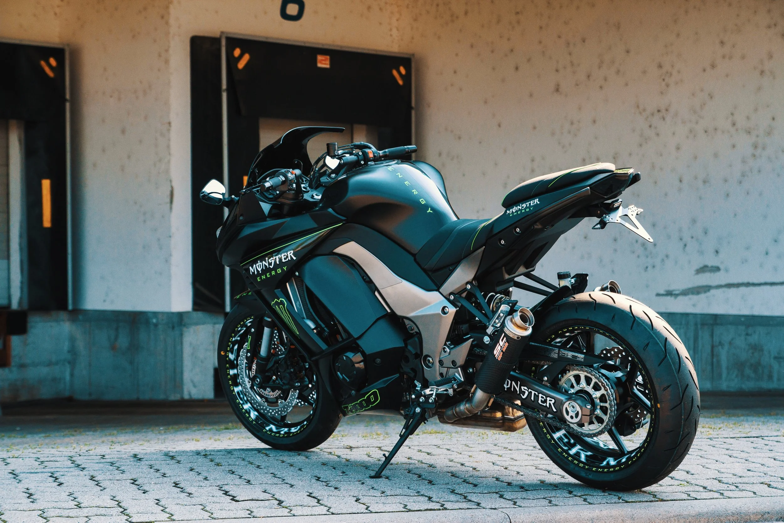 Kawasaki Z1000SX black 2013013.jpeg