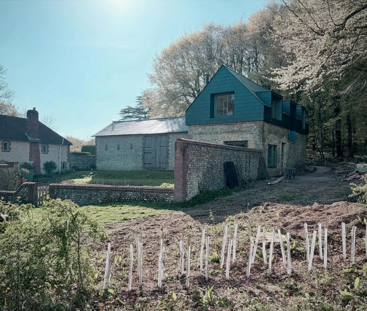 PROGRESS site works going well at our South Downs barn refurbishment project near Old Winchester Hill #southdowns #construction #archilover #slate #flint