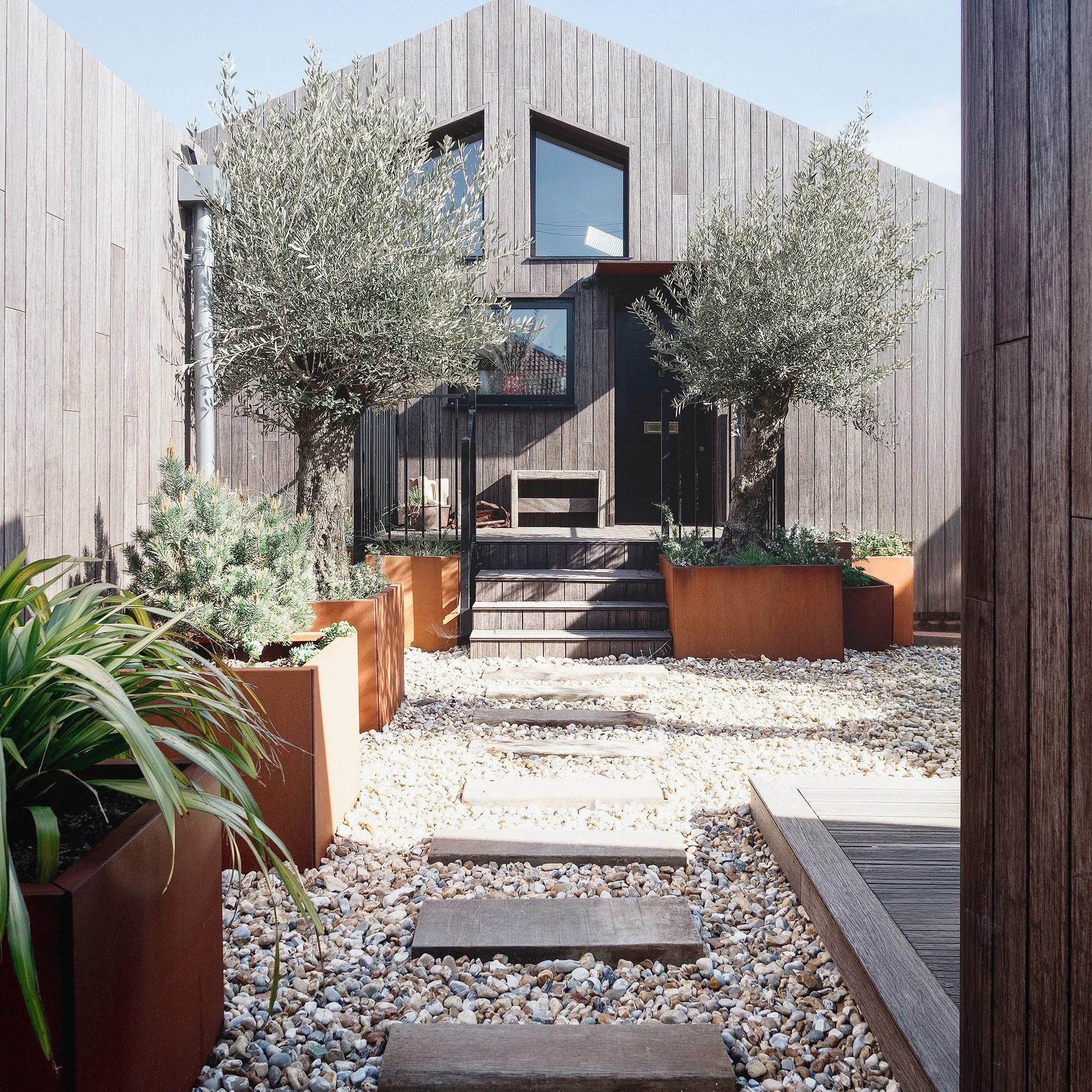 DETAIL - Our beach house project at Pagham features bamboo cladding sheilding two 100 year old train carriages from the coastal environment
#Pagham #archilovers #bamboo #trains #beachhouse
photos by Carl Mason www.createdbymaso.com/architecture
