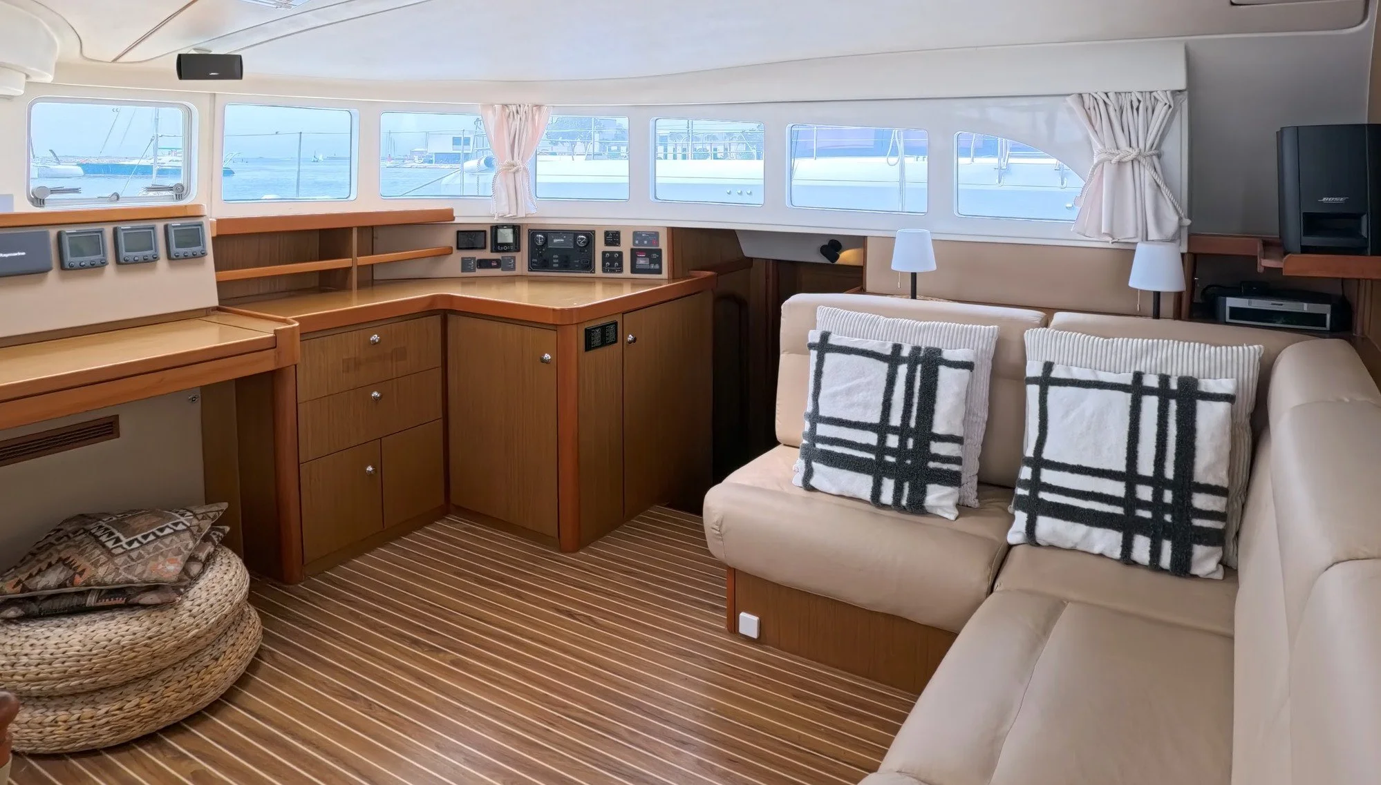 p09_Interior_2.jpg