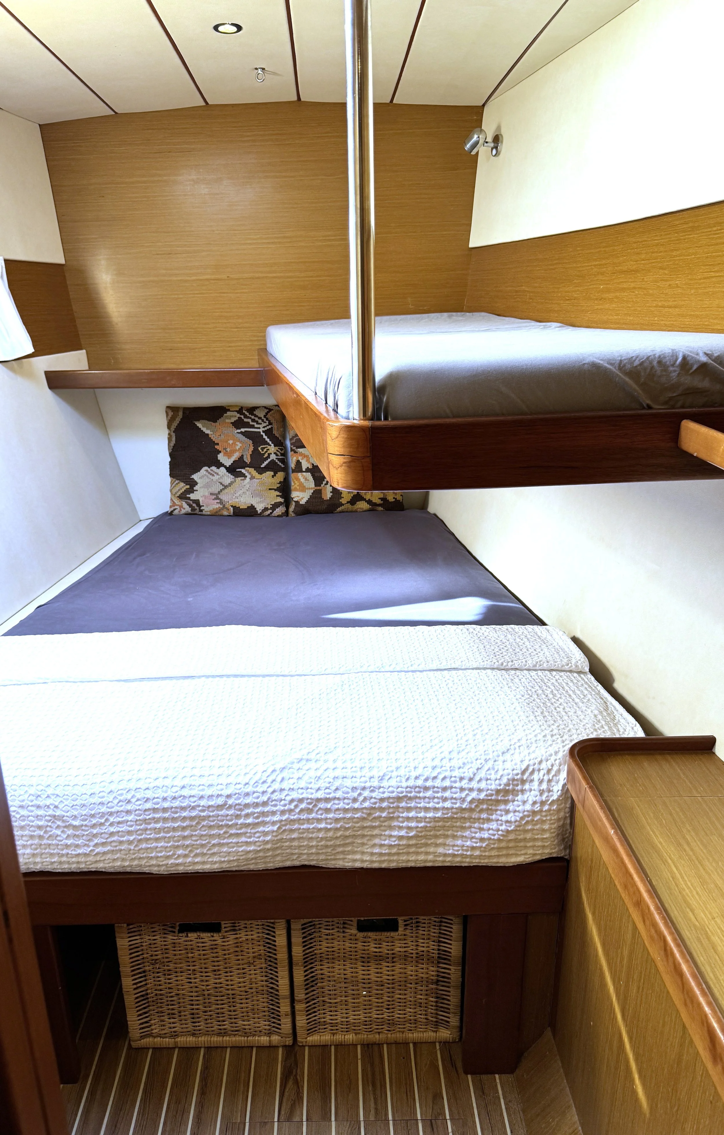 p12_Interior_3.jpg