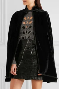velvet-cape