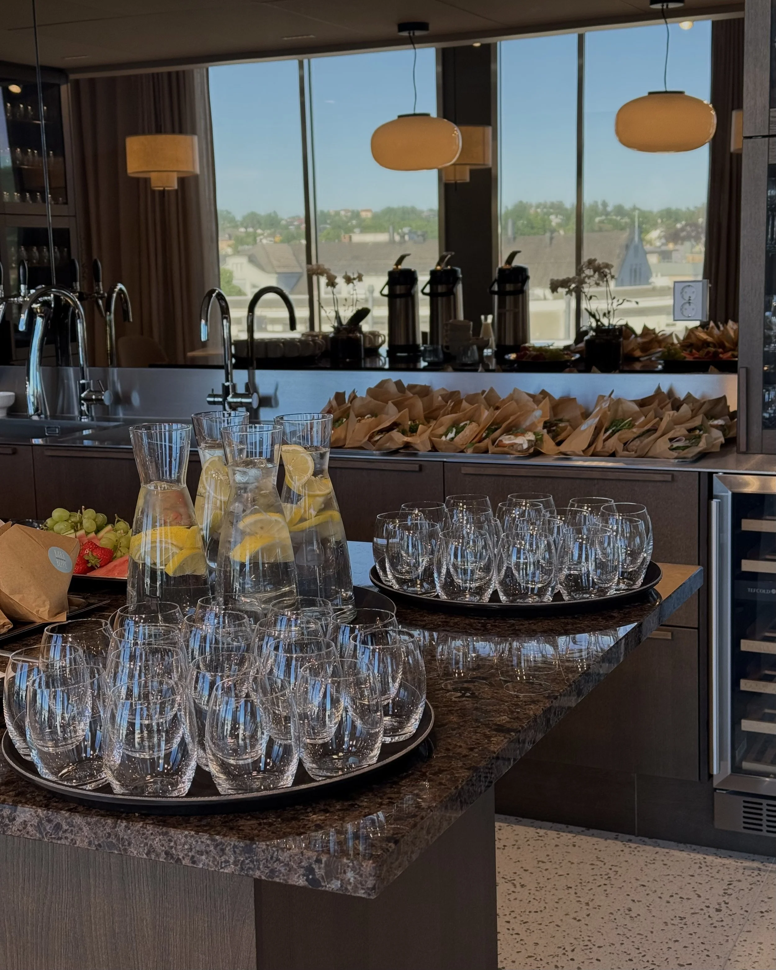 bar1.jpg