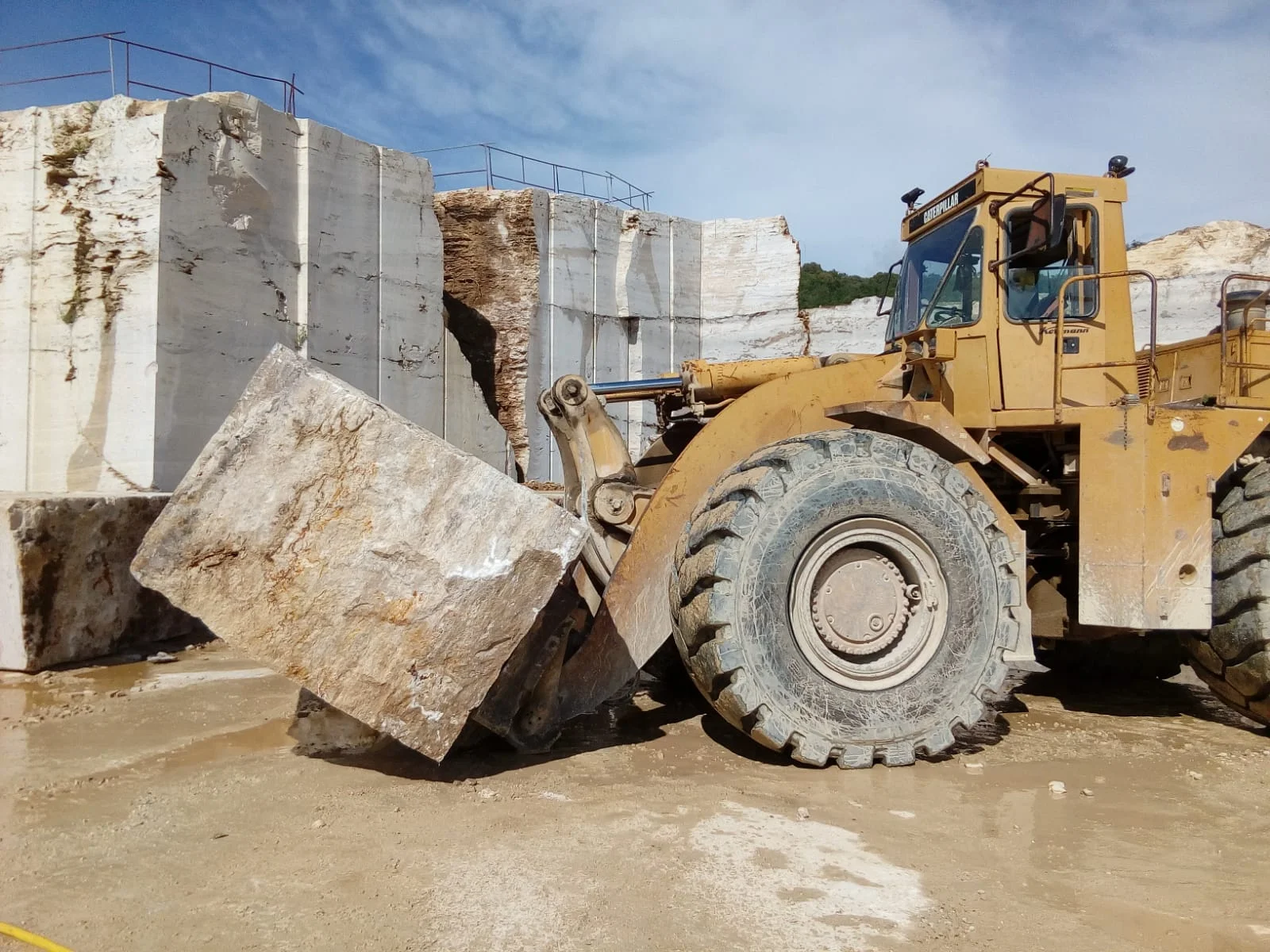 I BLOCCHI DELLE NOSTRE CAVE