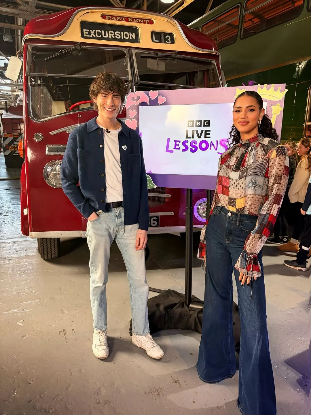 @itsjoelm presenting BBC Live Lessons for World Book Day, celebrating stories and taking school children across the country on a reading journey 📚🚌🎥 

Available to watch back on @bbcbitesize &amp; @bbciplayer 📺