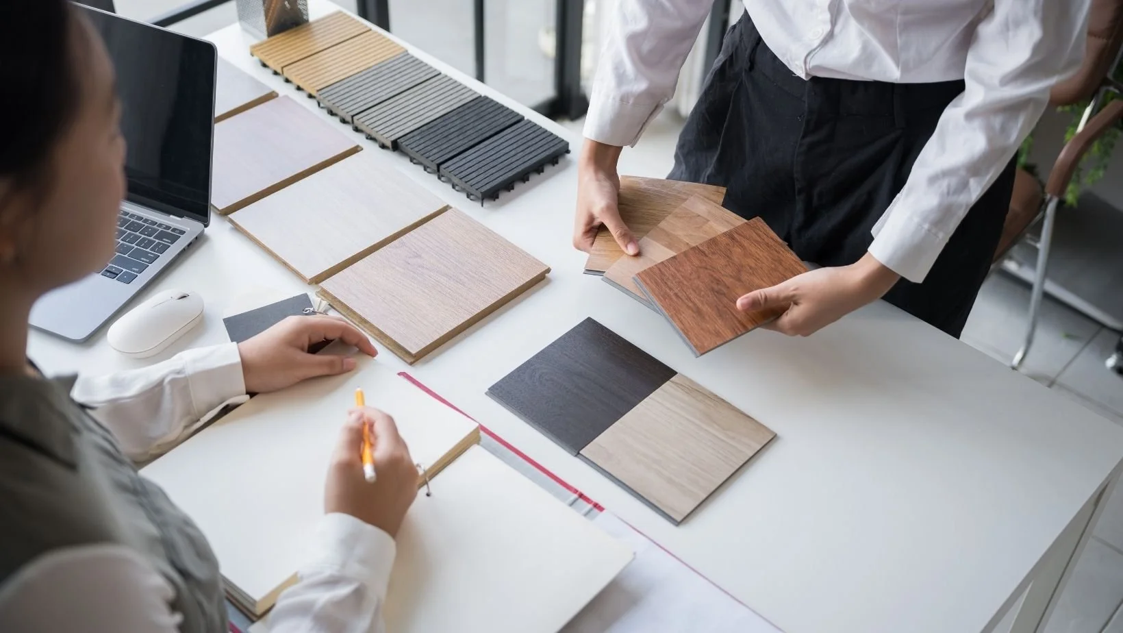 Showcasing past work to build trust and credibility