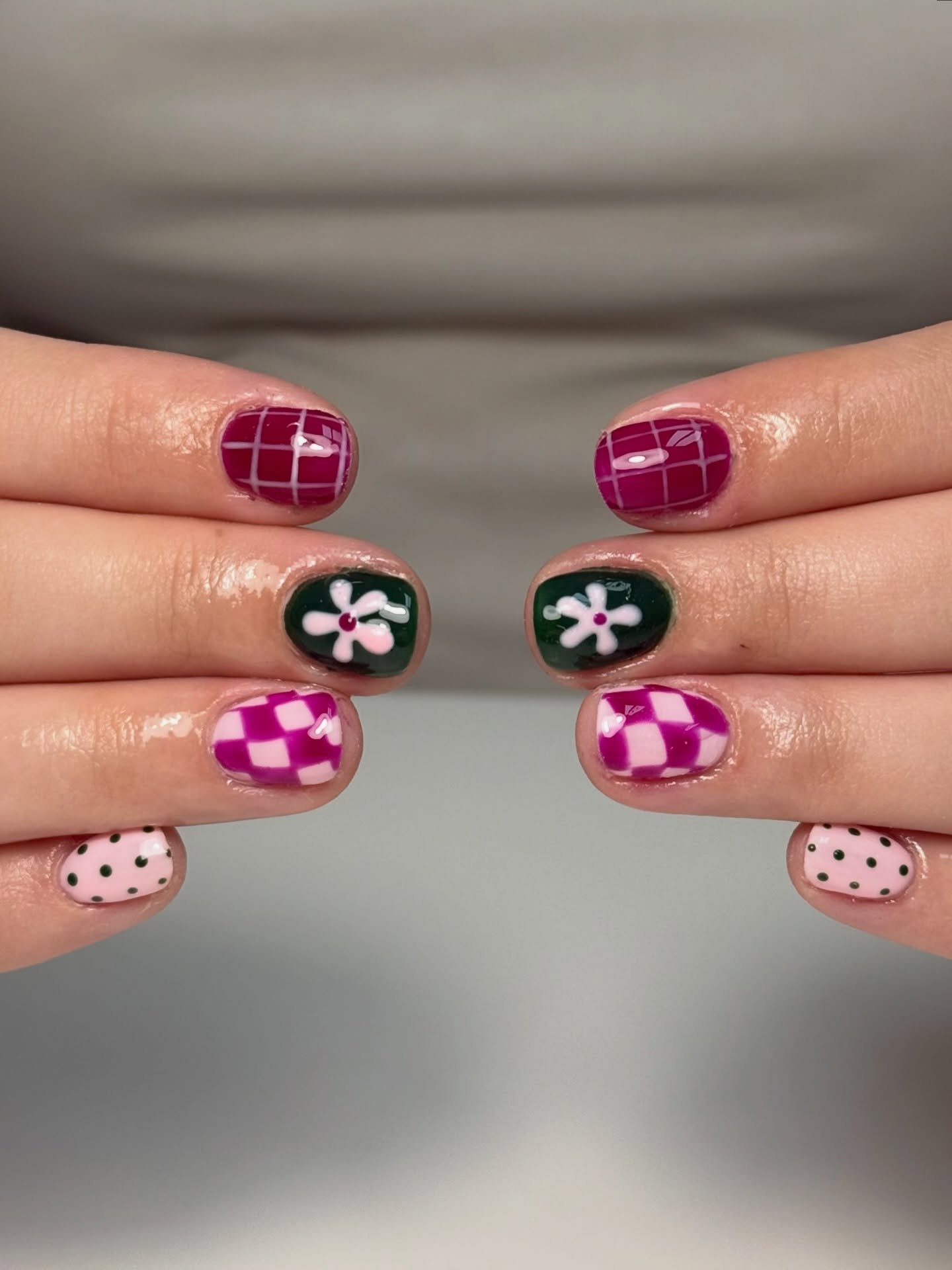 Freestyle set!

Rachel chose a structured manicure for her freestyle set where the nail tech picks the set!

The &lsquo;Freestyle&rsquo; service is priced at $80-$90 and valued at $130-$145.

If you&rsquo;re ready for your freestyle set today, send u