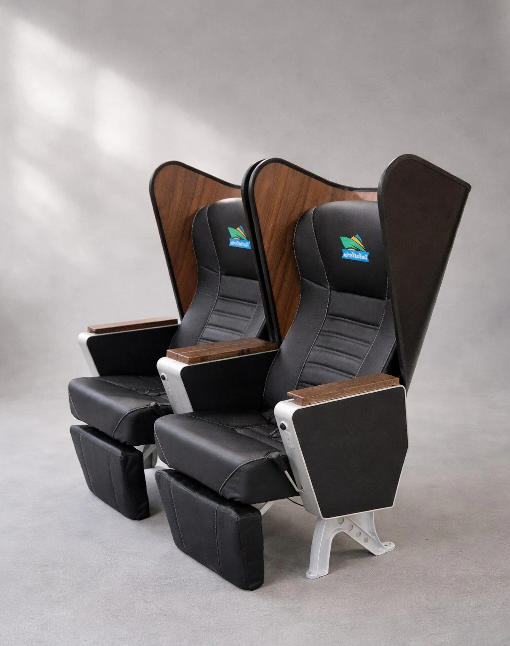Reclining back seats