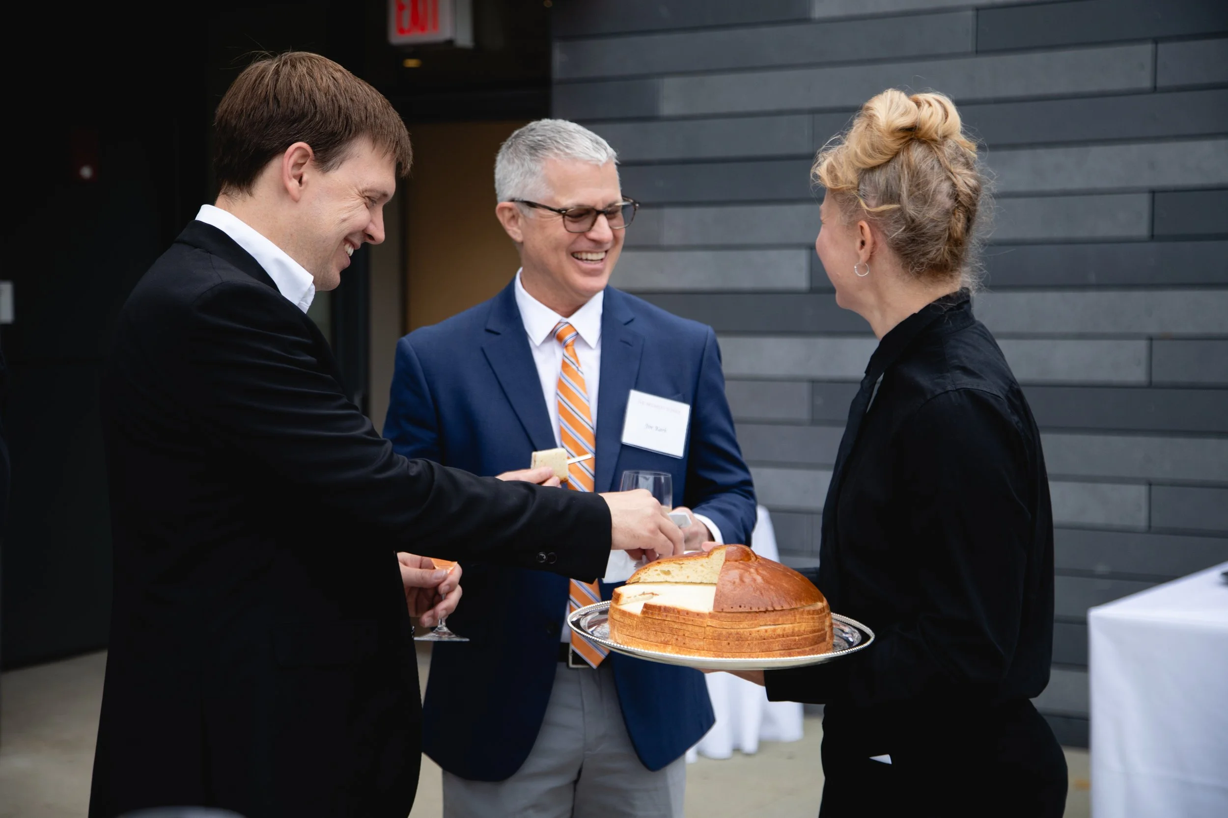 Food server_2019_Donor_Party_Elizabeth_Mealey_Photography-2979 (1).jpg