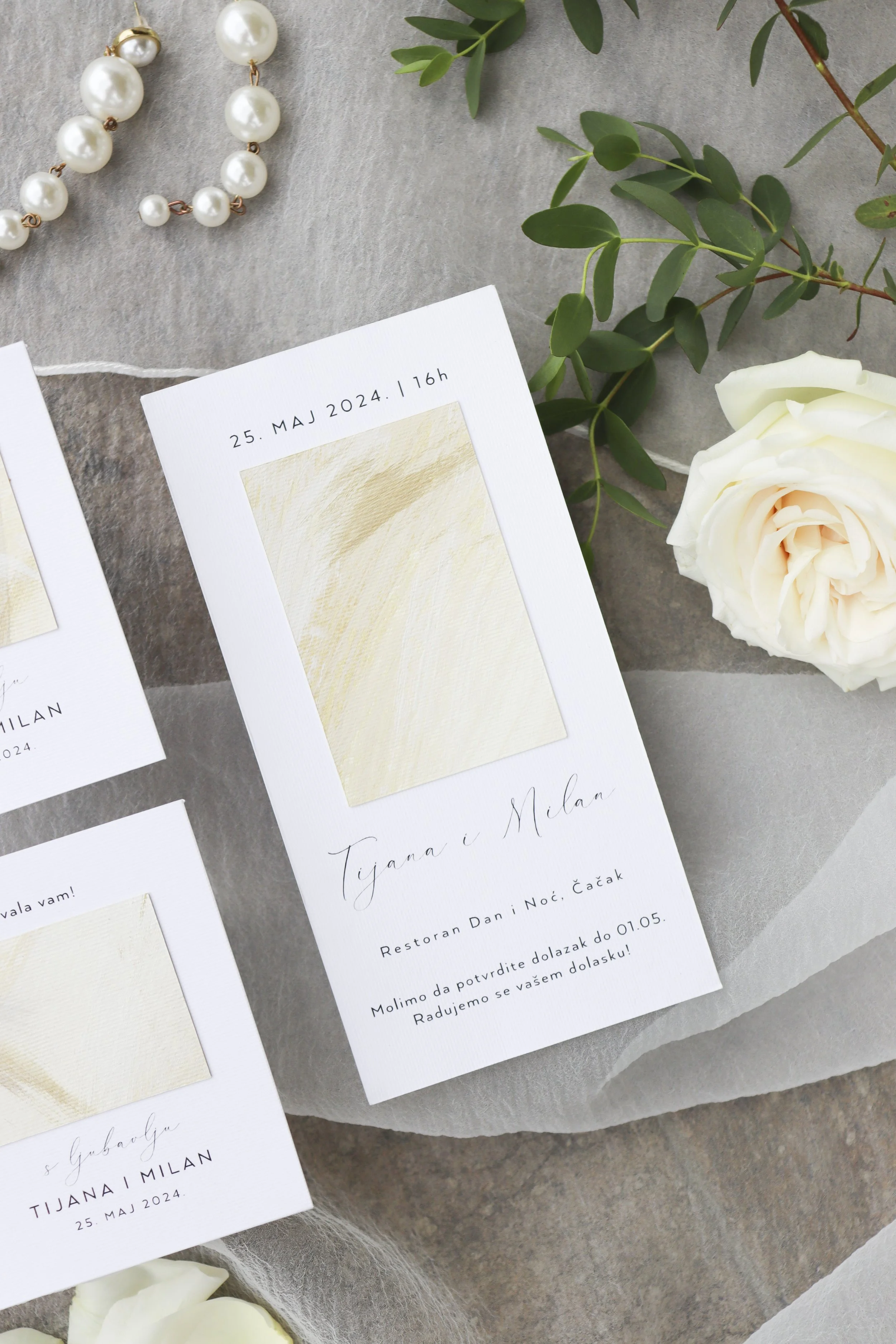 custom wedding invitations