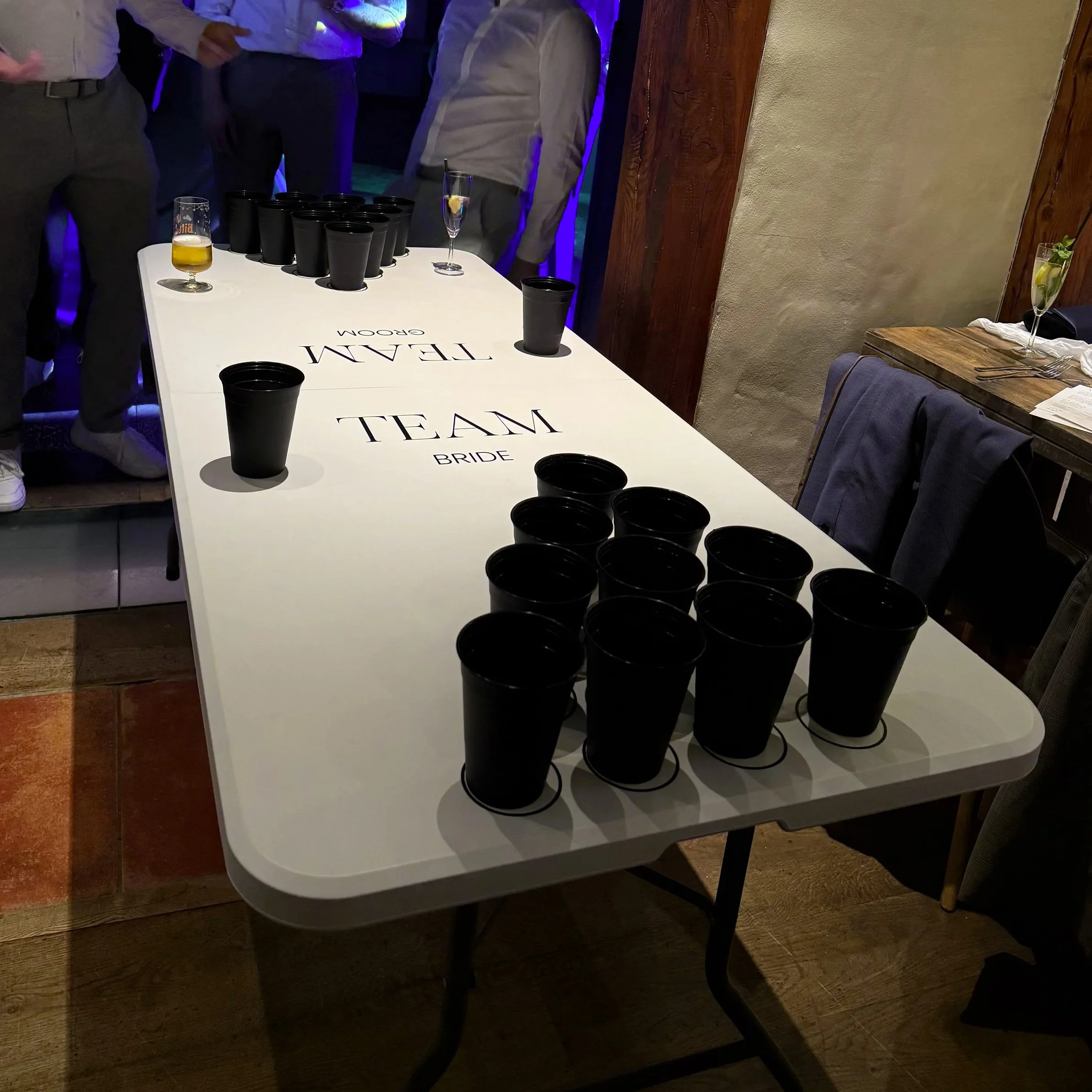 Bierpongtisch (Hochzeits Edition) - Jesolo