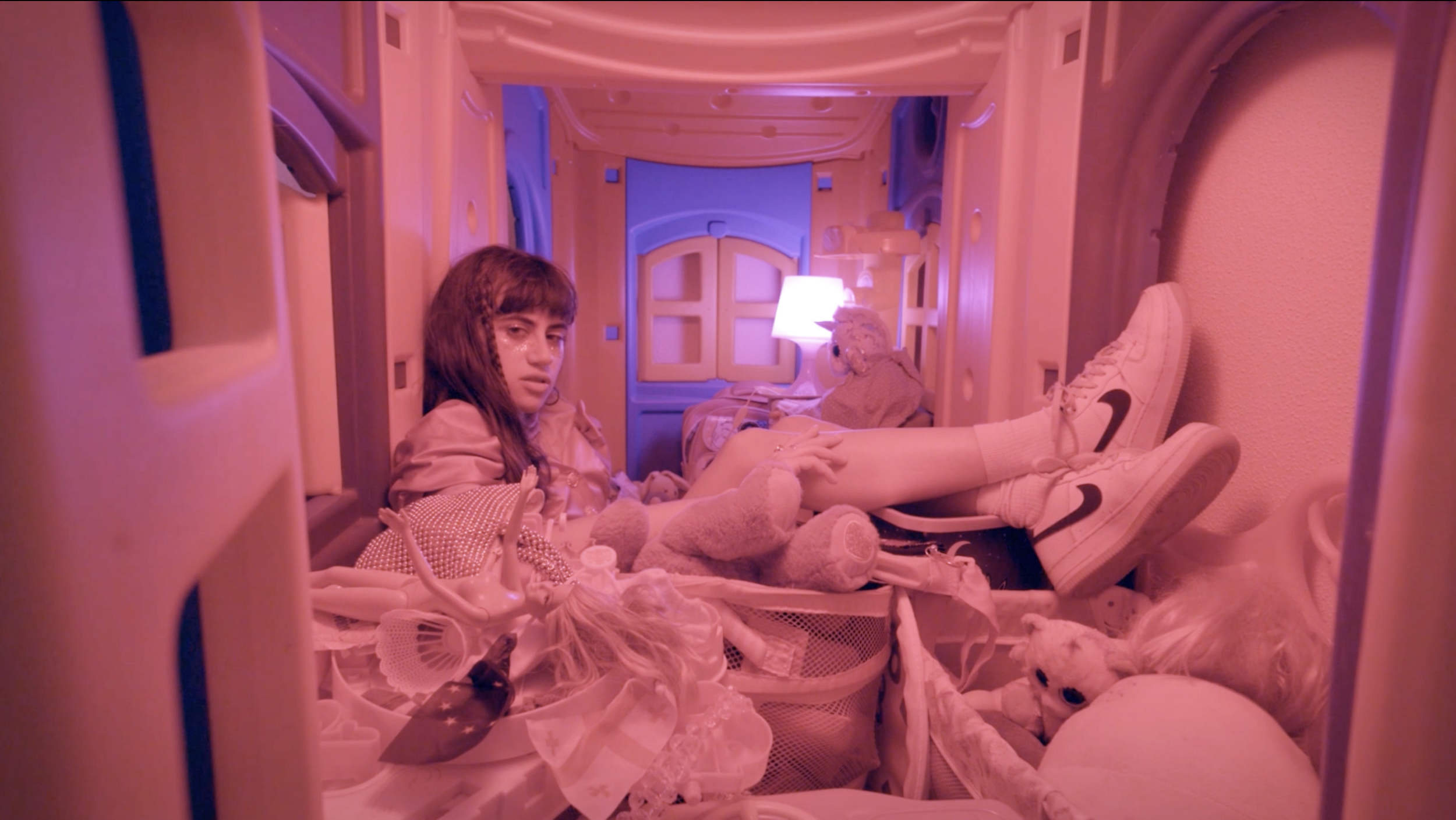 Music video directed Buba Beboshvili - Die 4 you - Creams