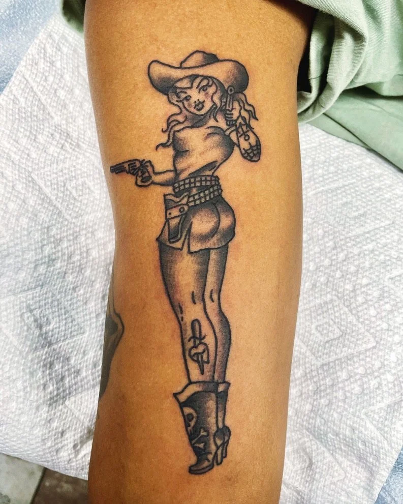 16_Trad_CowgirlPinup.jpeg