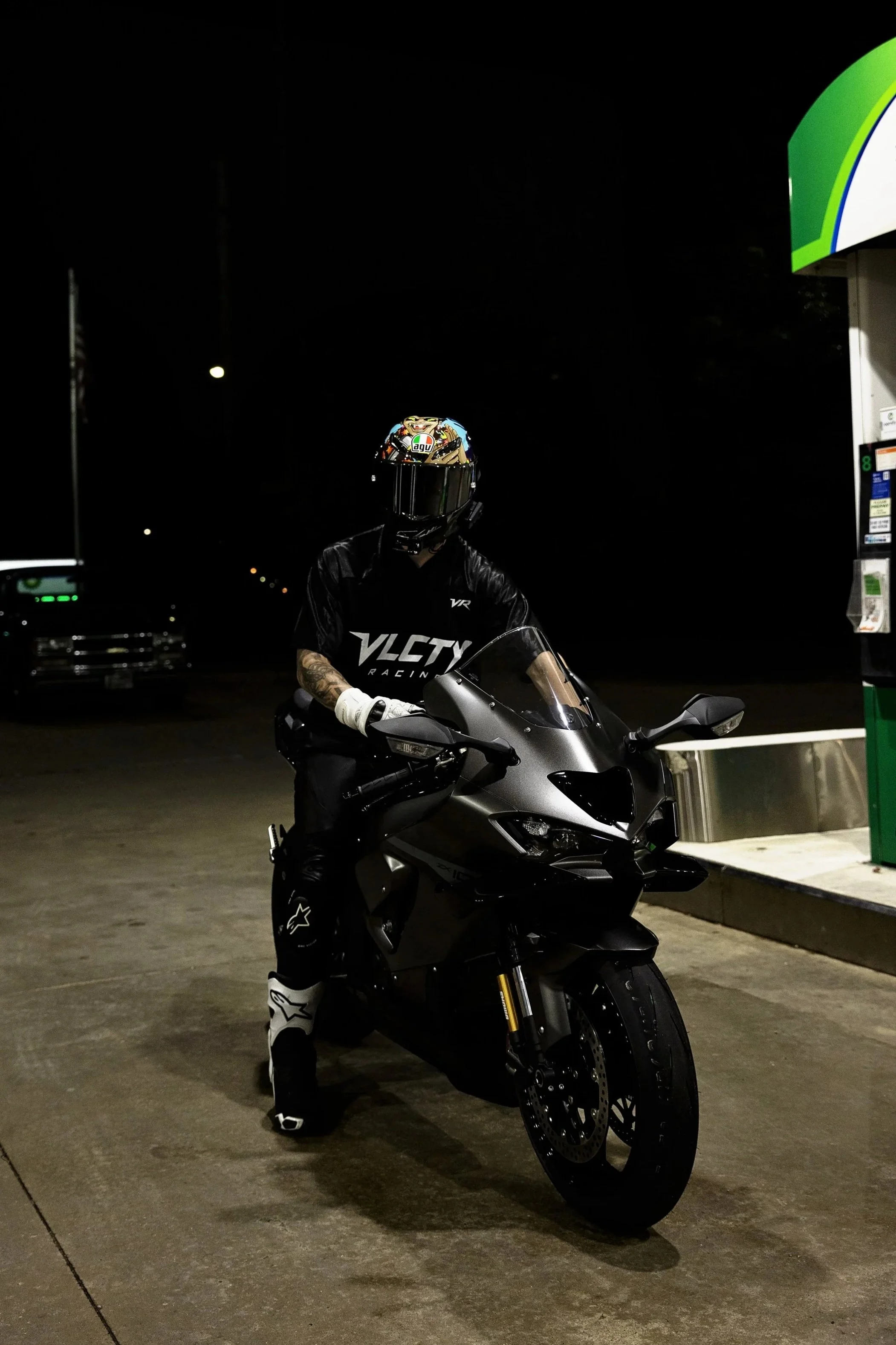 Vlcty.9288+%281%29.jpg