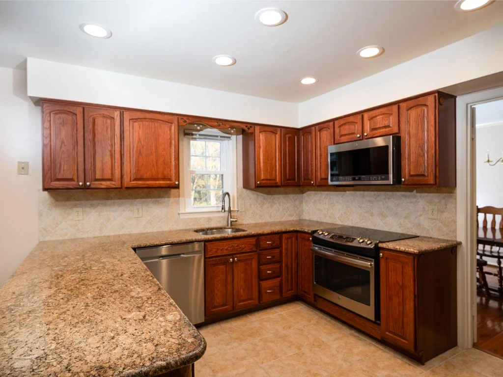 Kitchen_1.jpg