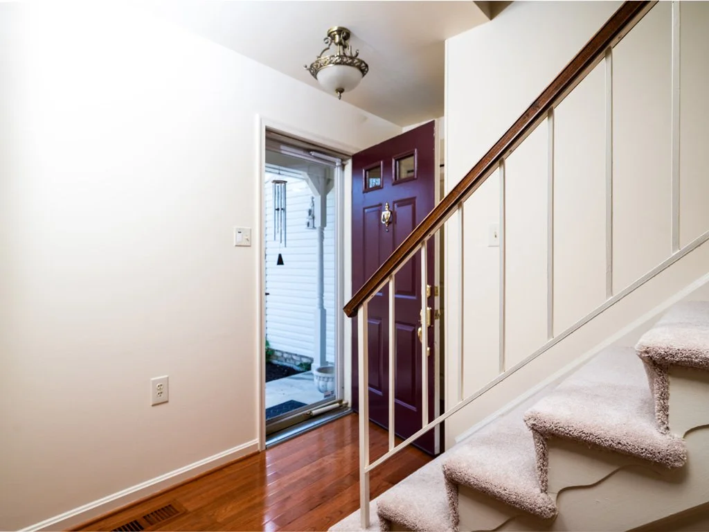 Foyer.jpg