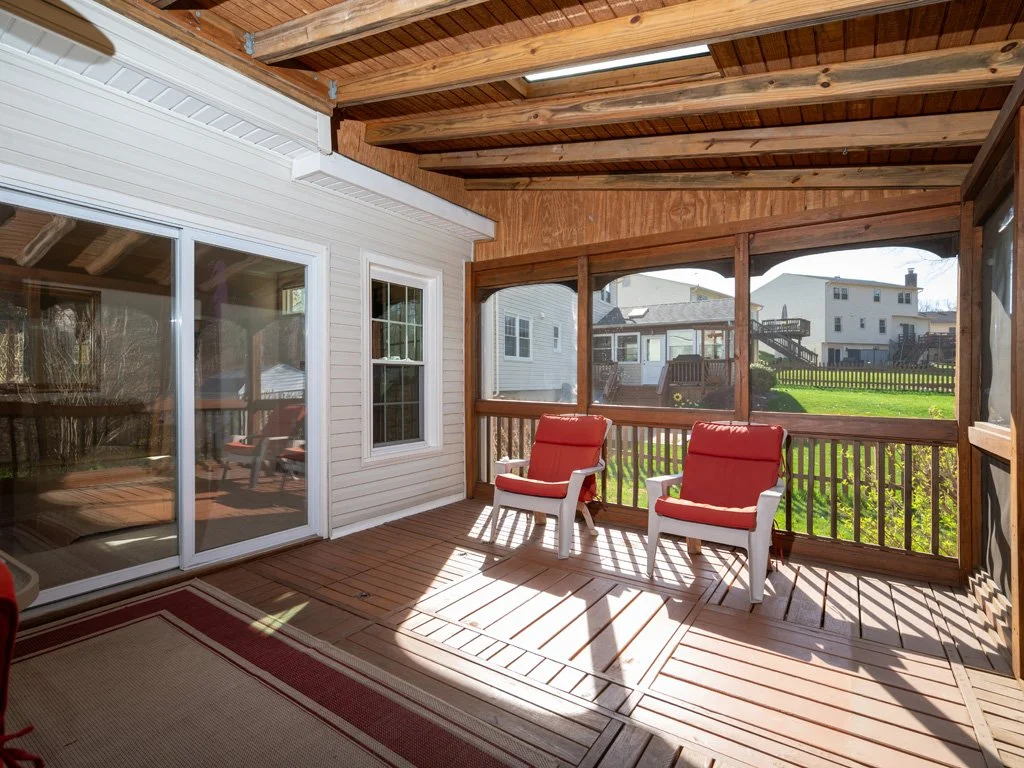Screen Porch_4.jpg