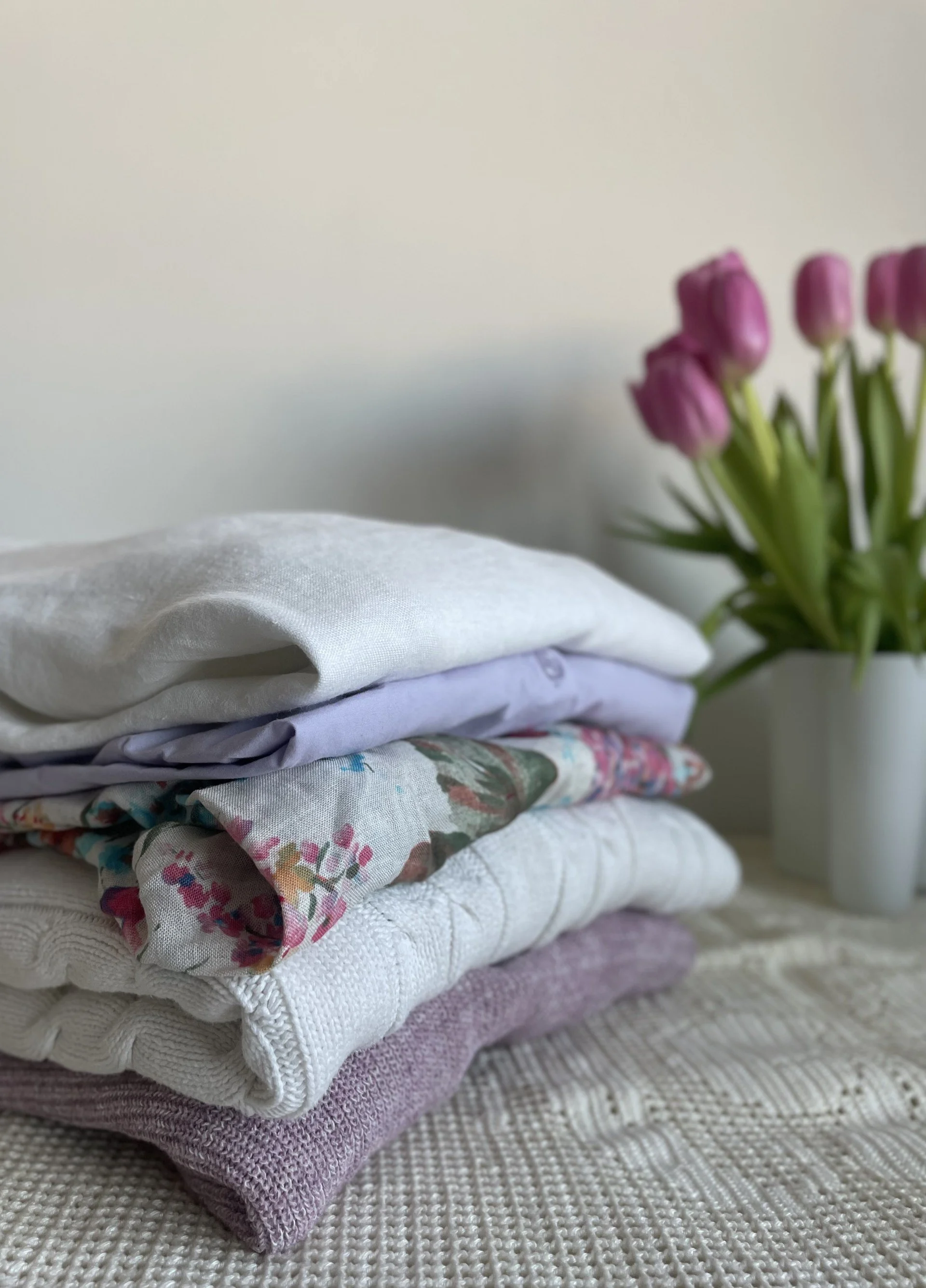 Huollettuja second hand -vaatteita valmiina käyttöön