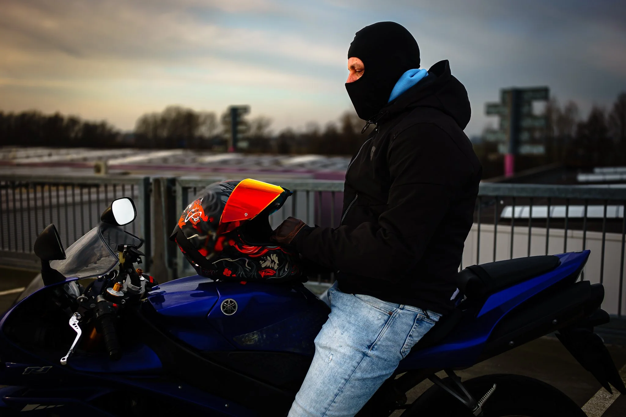 THE BIKER CREW