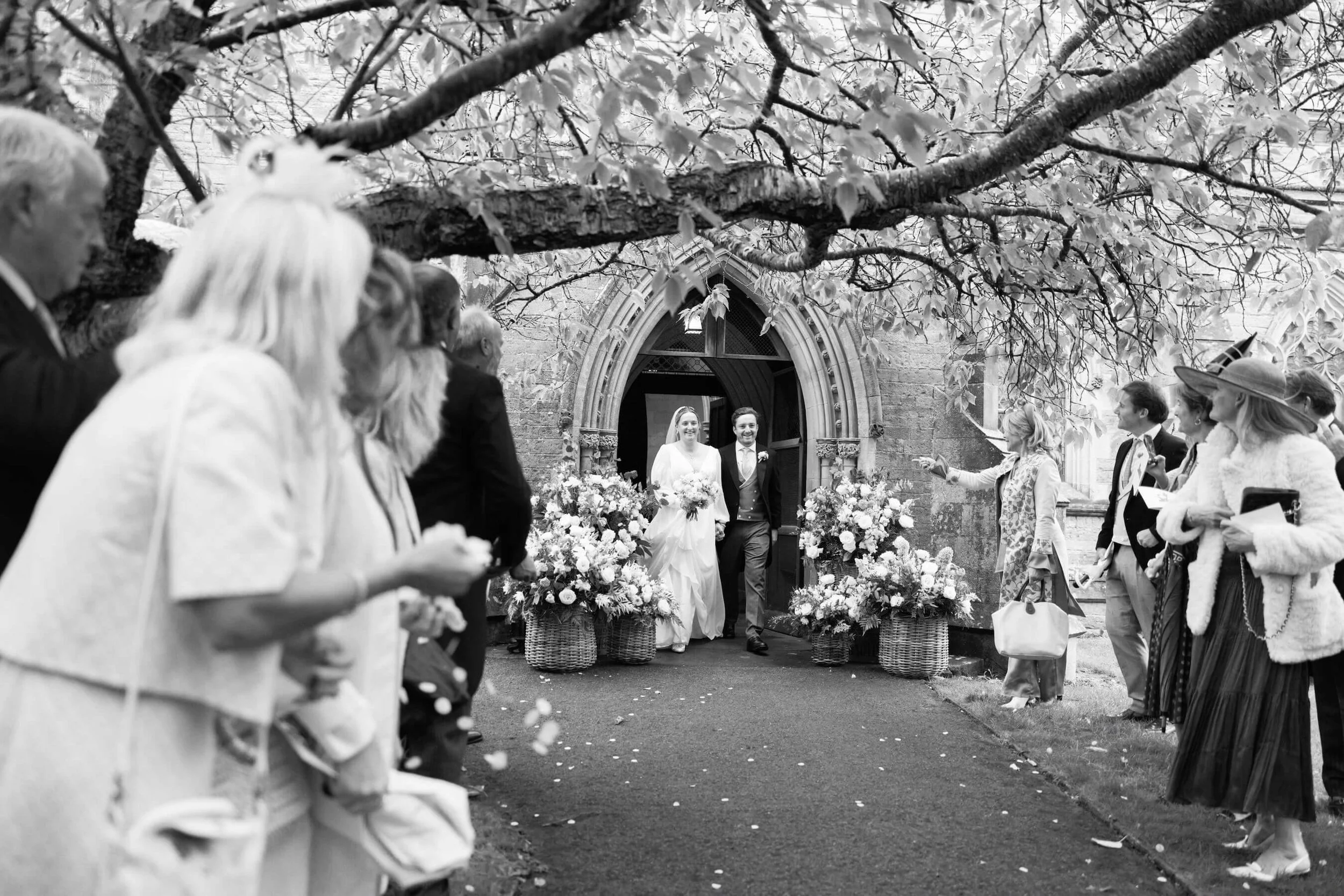 sorci-ledyukova-documentary-wedding-photography-private-estate-Emma&Ned-Wedding-Wedding-Ceremony-208.jpg