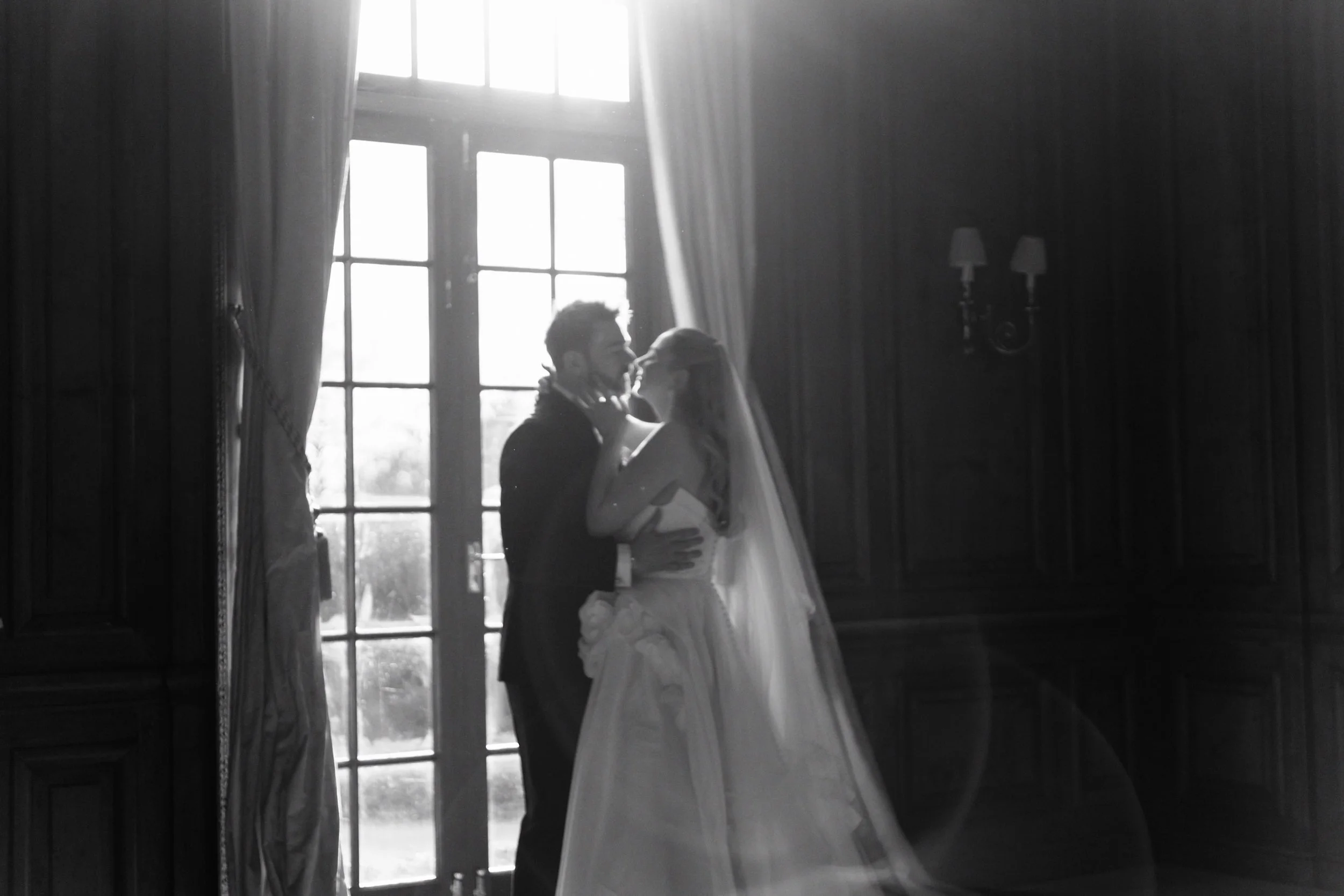 Hedsor-House-Wedding-Editorial-Photography-Buckinghamshire-Sorci-Ledyukova-138.jpg