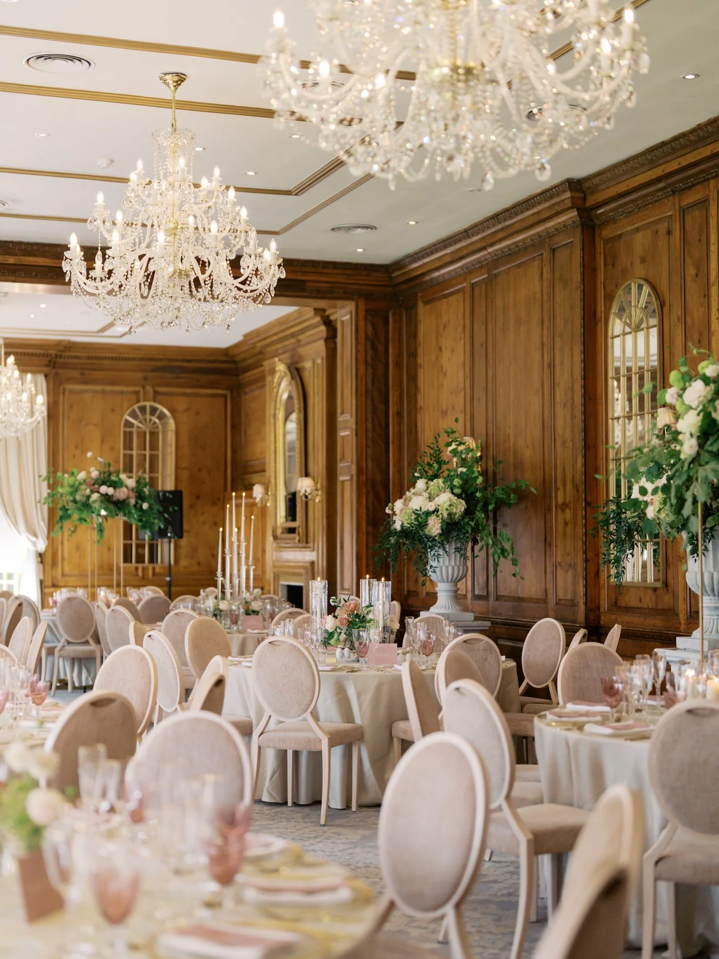 Hedsor-House-Wedding-Editorial-Photography-Buckinghamshire-Wedding-Sorci-Ledyukova-105.jpg