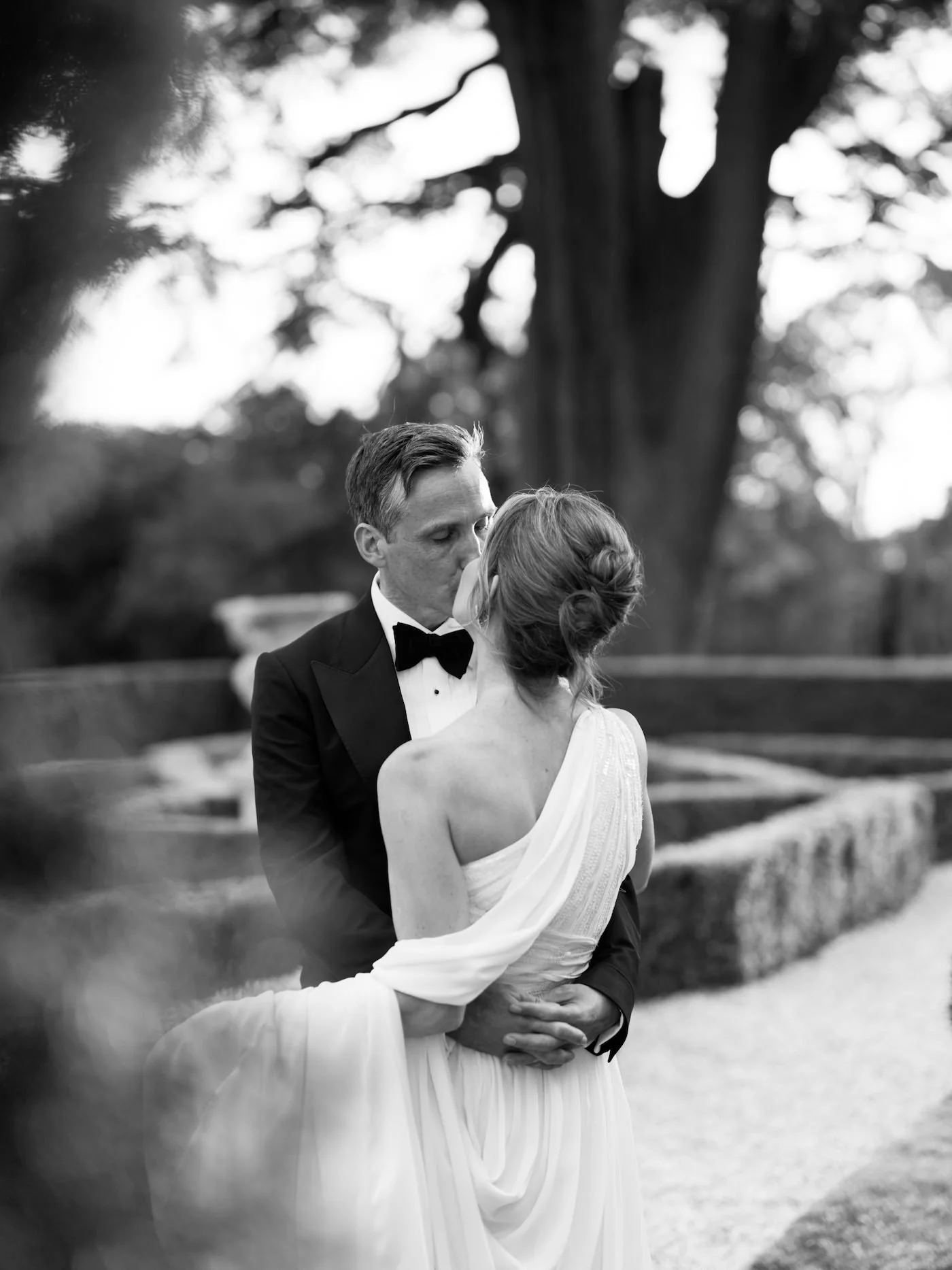 Hedsor-House-Wedding-Editorial-Photography-Buckinghamshire-Wedding-Sorci-Ledyukova-162.jpg