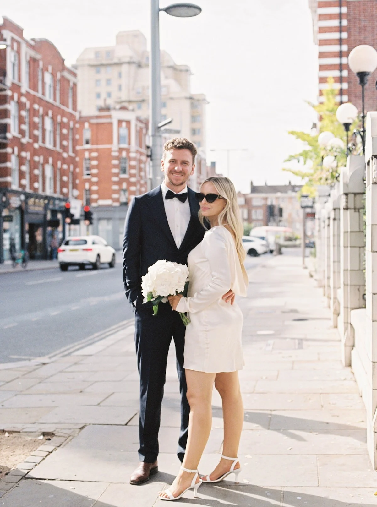 Dan&Harriet-Chelsea-Old-Town-Hall-Wedding-Film-Photography-Sorci-Ledyukova-87.jpg