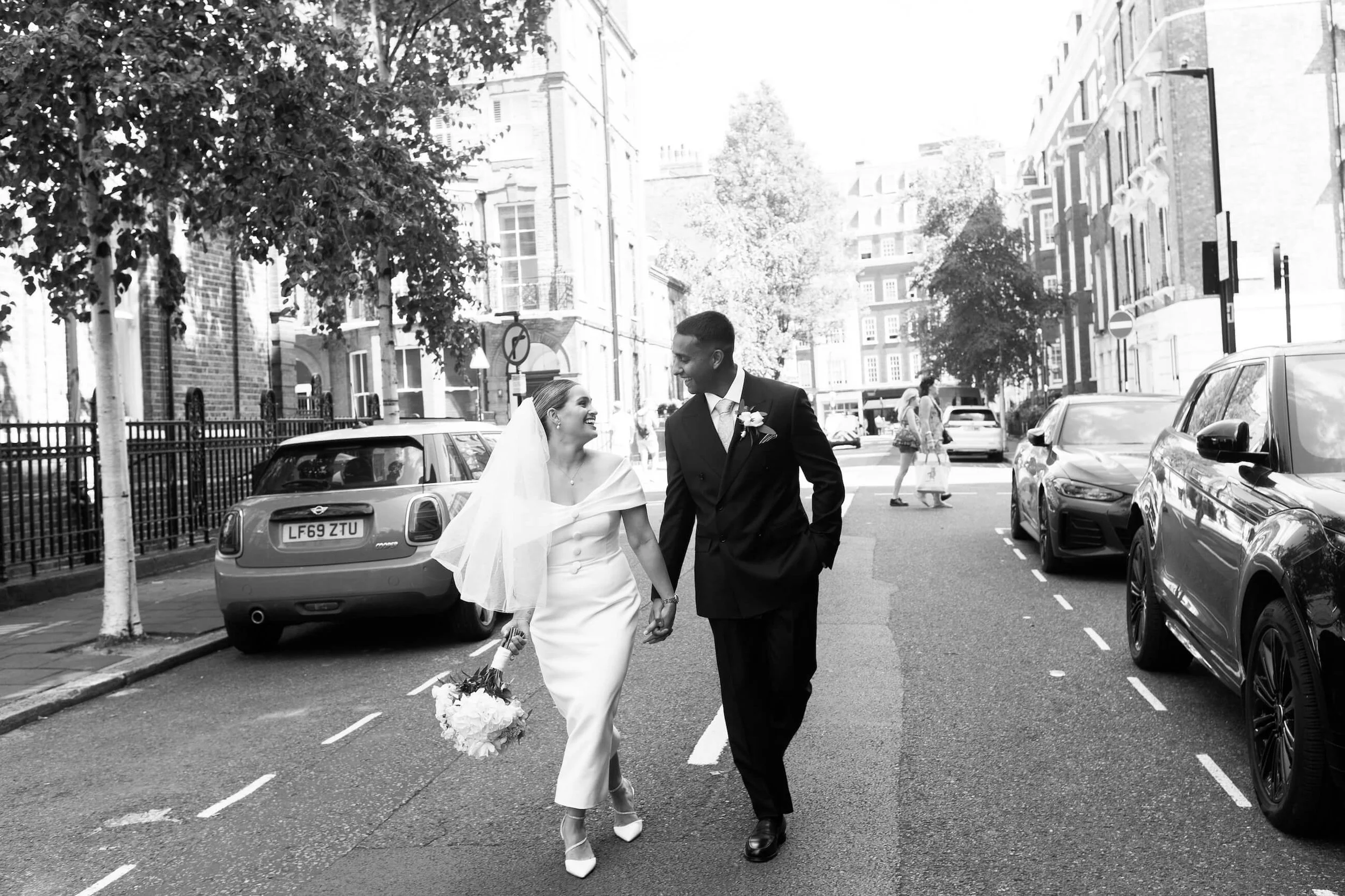London-Wedding-Photography-Dilan&Kyra-London-Wedding-Birde&Groom-Sorci-Ledyukova-127.jpg