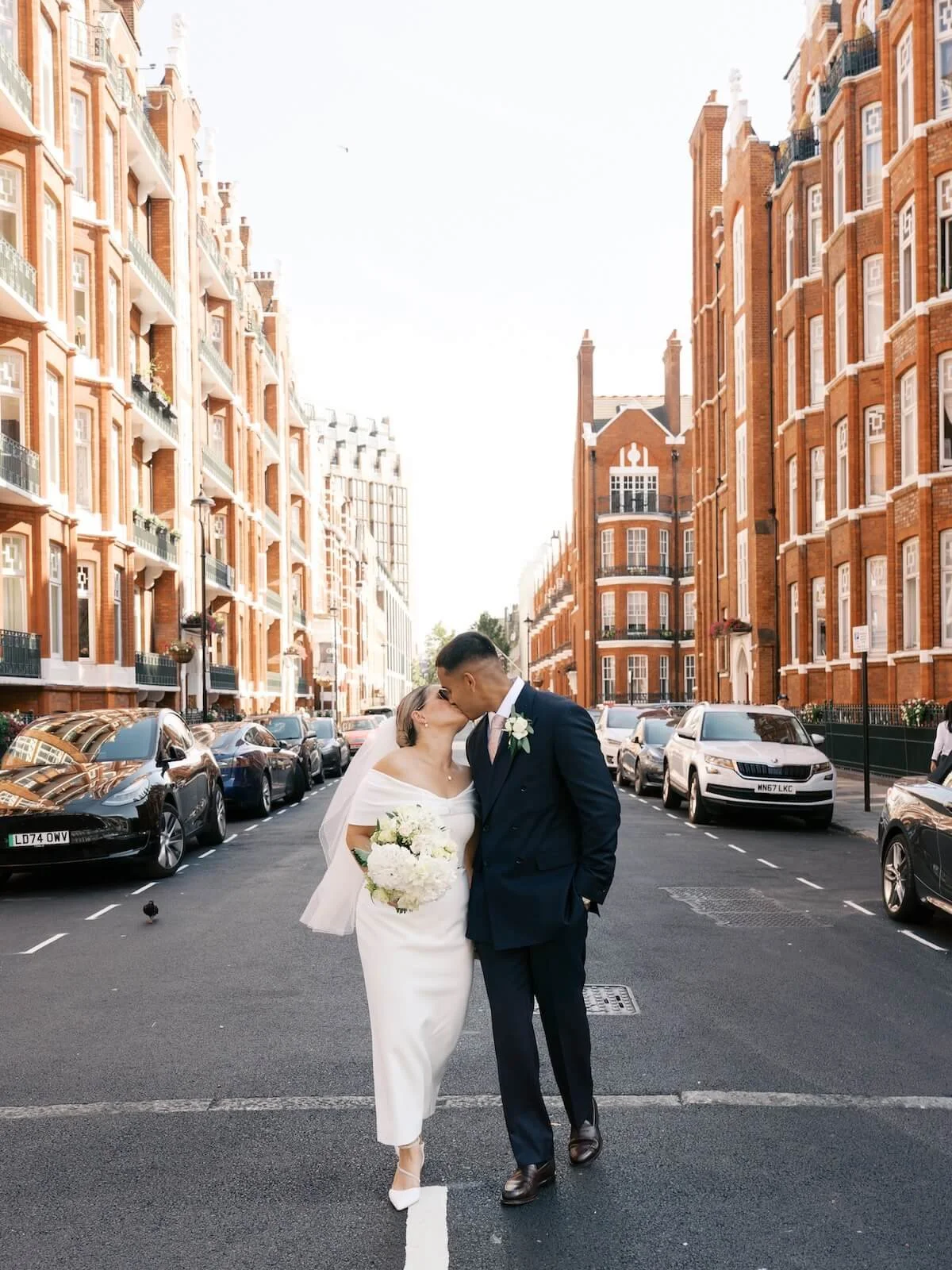 London-Wedding-Photography-Dilan&Kyra-London-Wedding-Birde&Groom-Sorci-Ledyukova-168.jpg