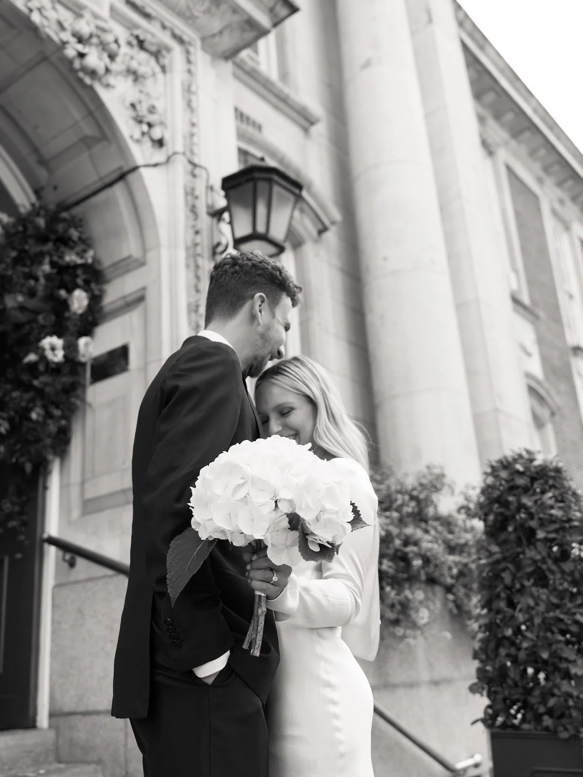 Town-Hall-Wedding-London-Wedding-Photographer-Sorci-Ledyukova.jpg