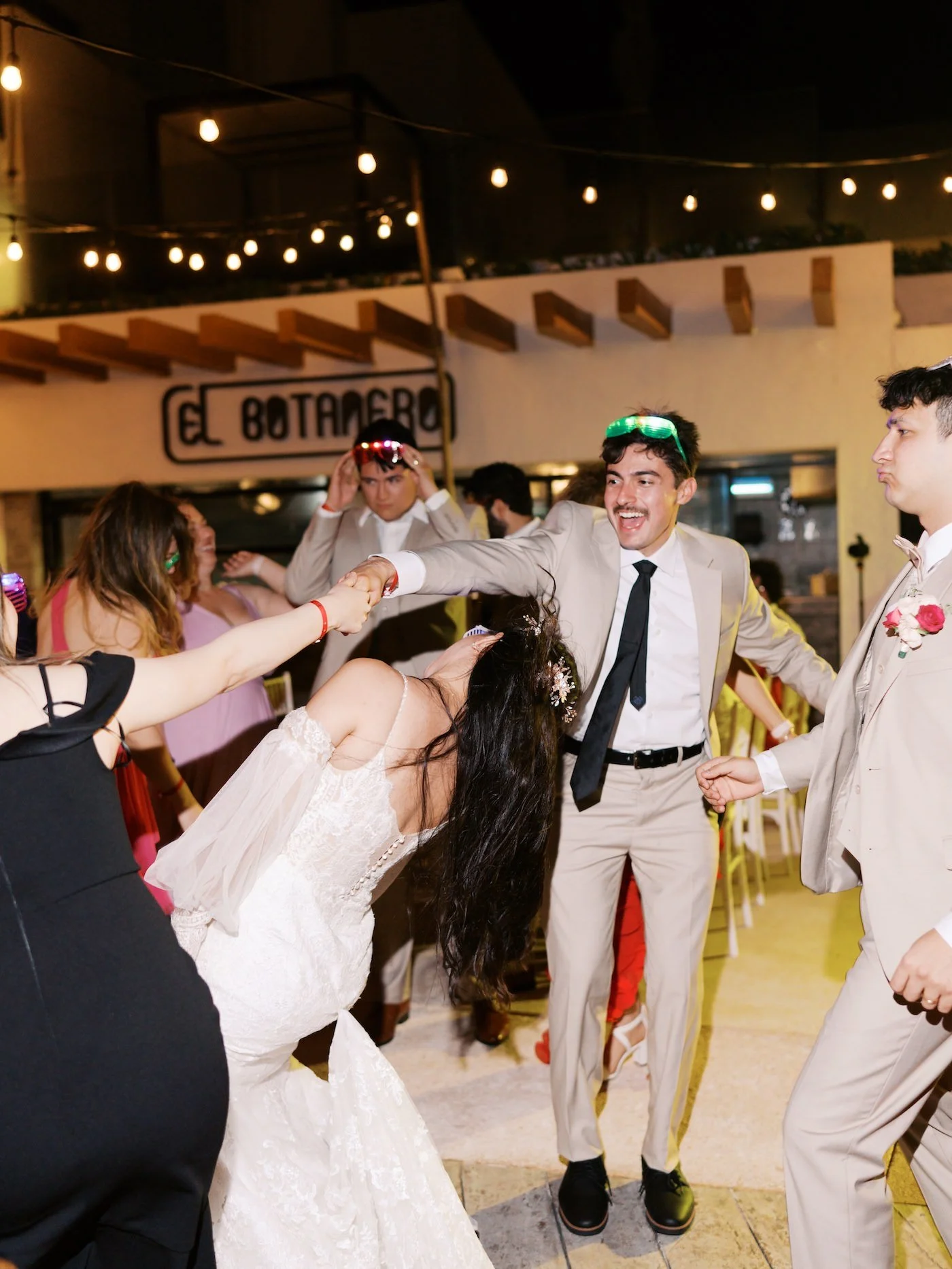 Sorci-Ledyukova-Cancun-Mexico-Destination-Wedding-Photographer-16.jpg