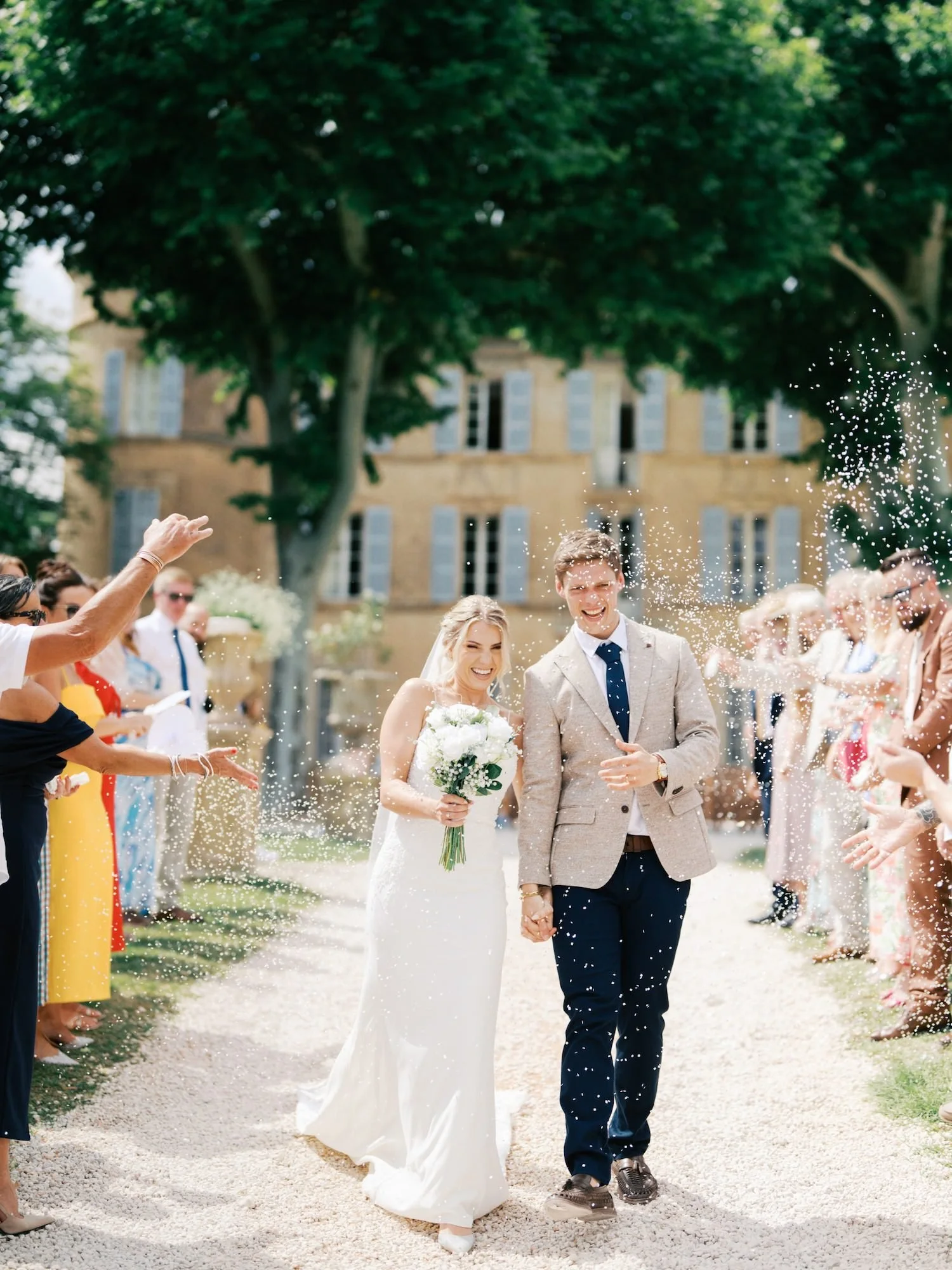 Sorci-Ledyukova-Château-Robernier-France-Destination-Wedding-Photographer-25.jpg