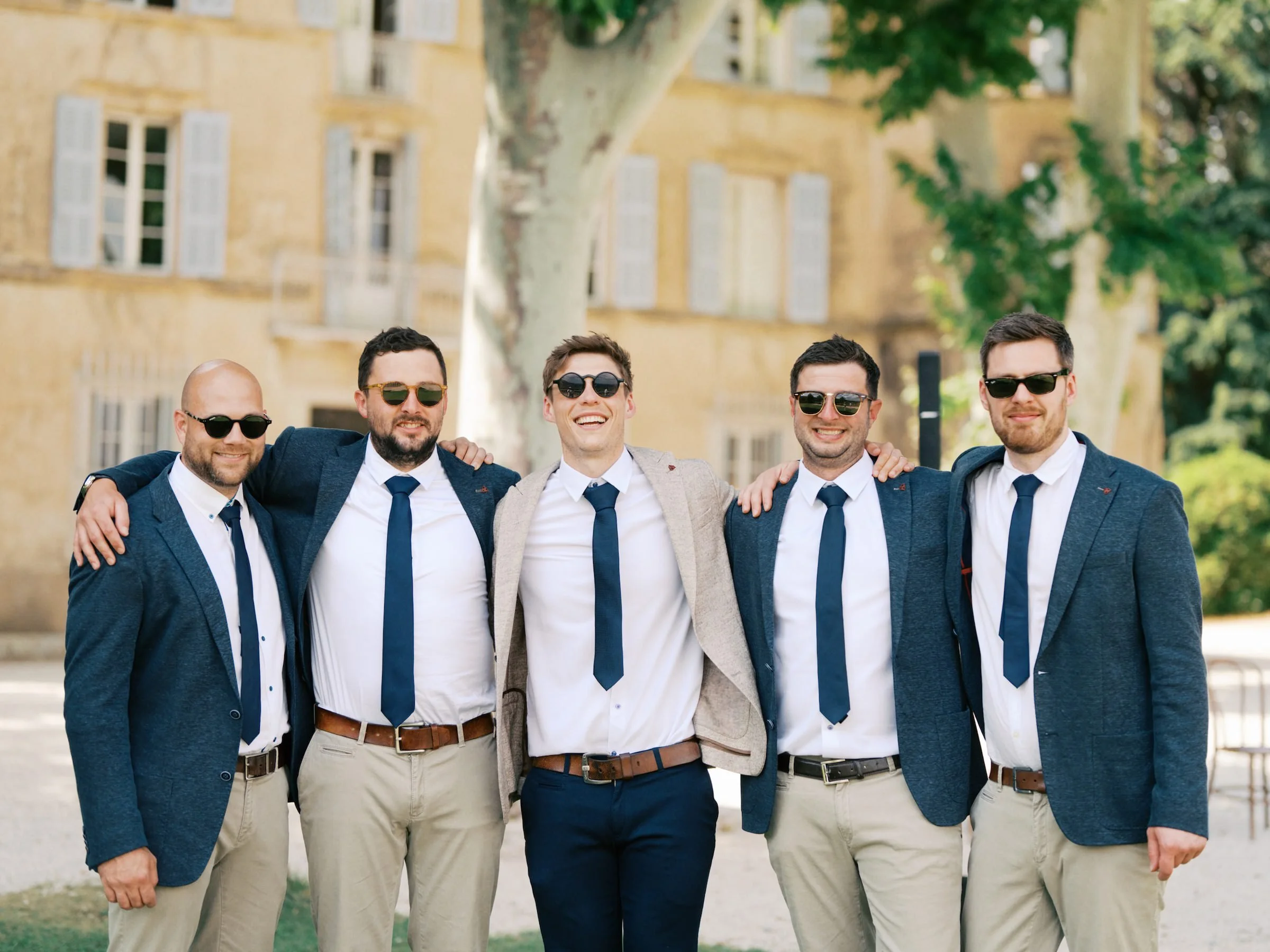 Sorci-Ledyukova-Château-Robernier-France-Destination-Wedding-Photographer-28.jpg