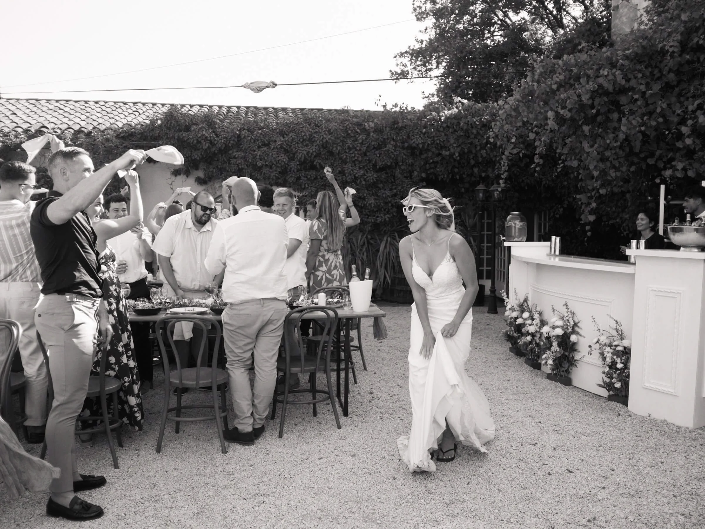 Sorci-Ledyukova-Château-Robernier-France-Destination-Wedding-Photographer-46.jpg