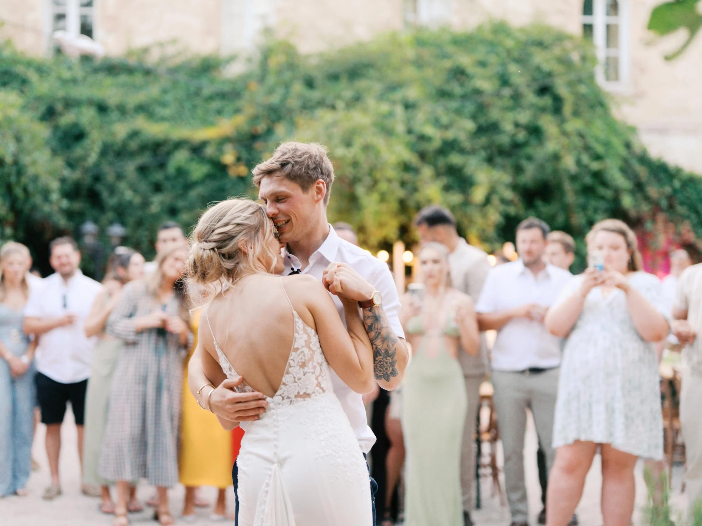 Sorci-Ledyukova-Château-Robernier-France-Destination-Wedding-Photographer-65.jpg