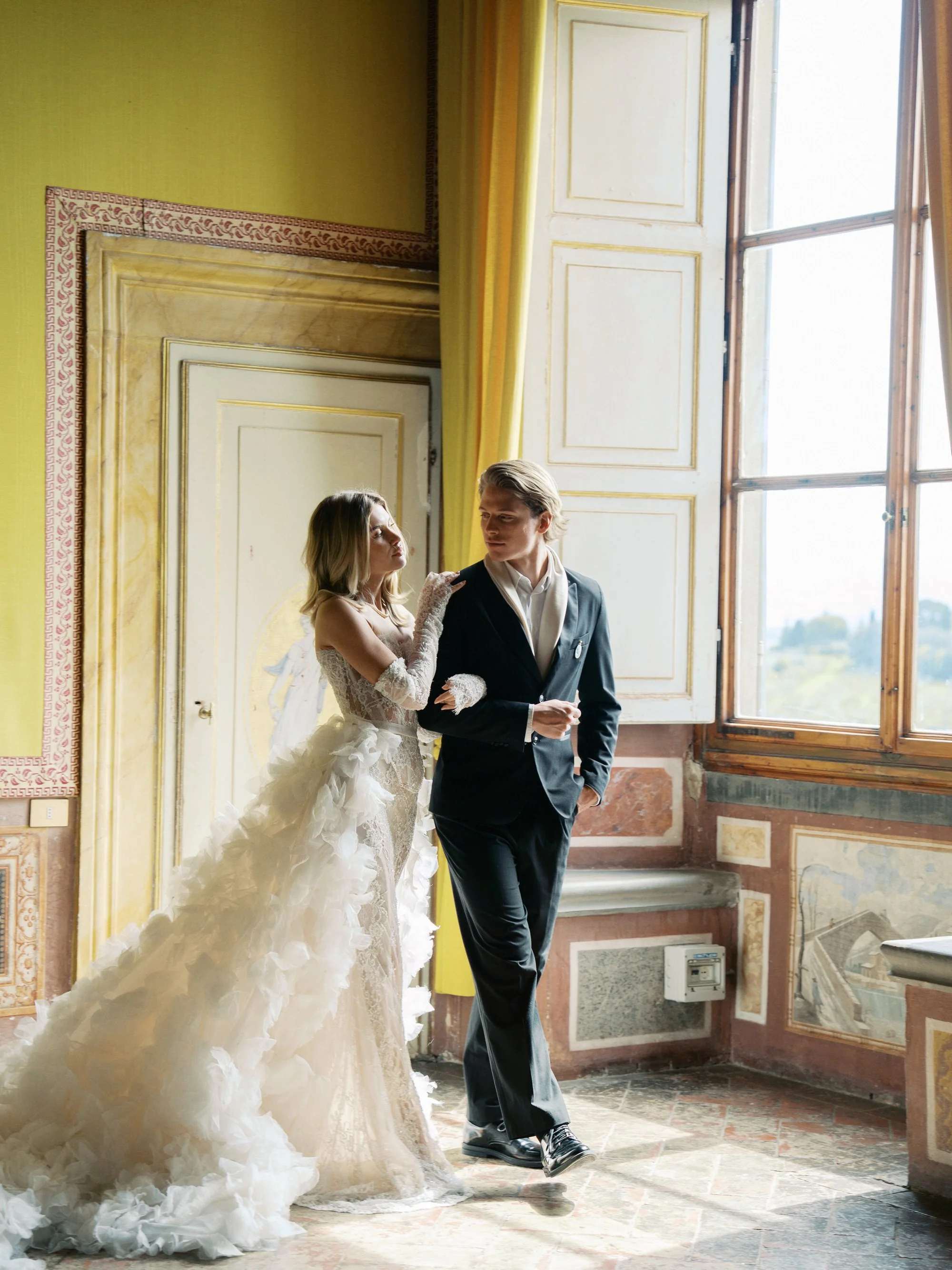 Sorci-Ledyukova-tuscany-italy-wedding-photographer-villa-corsini-7.jpg