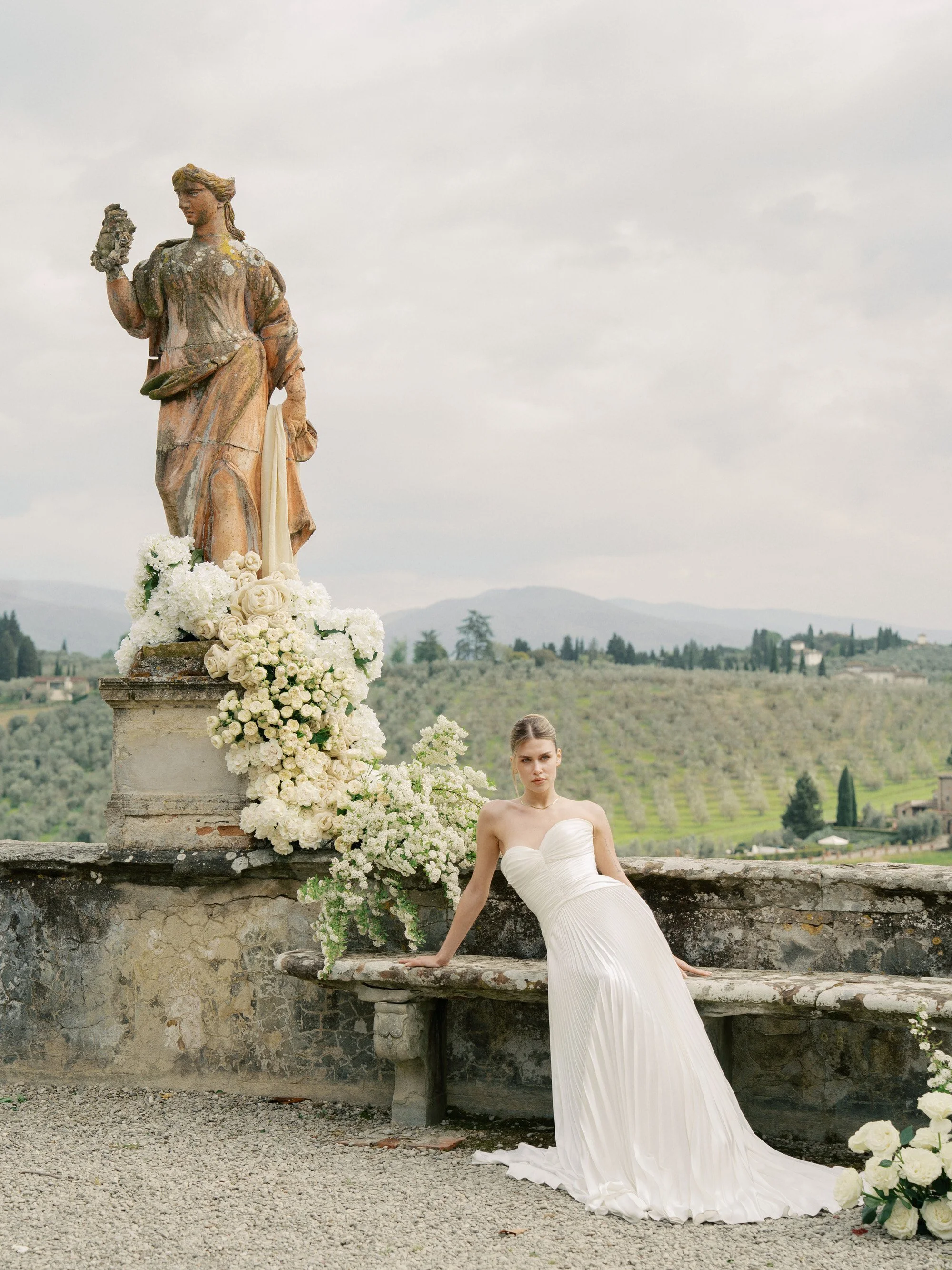 Sorci-Ledyukova-tuscany-italy-wedding-photographer-villa-corsini-25.jpg