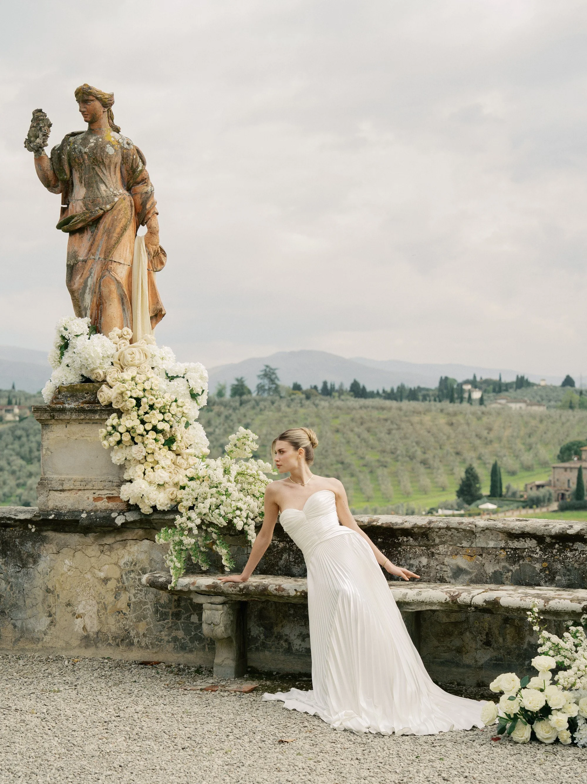 Sorci-Ledyukova-tuscany-italy-wedding-photographer-villa-corsini-26.jpg