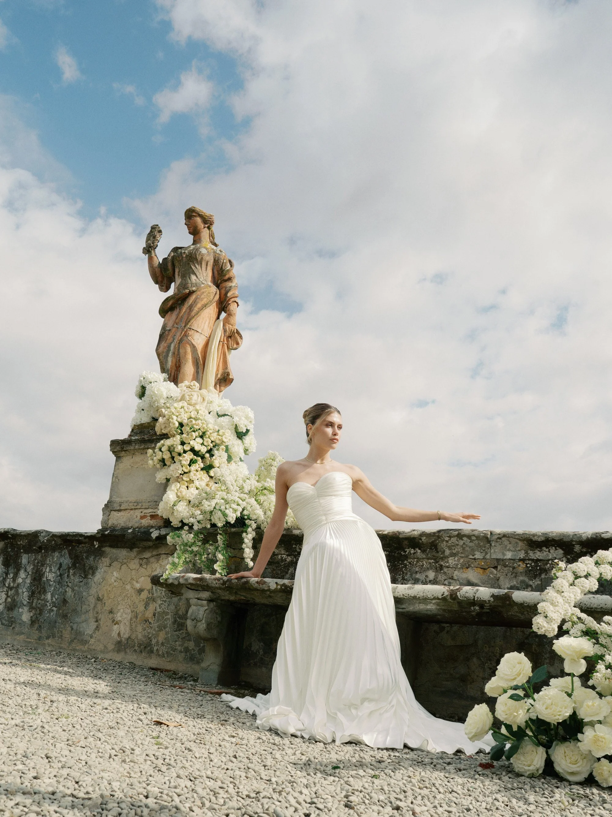 Sorci-Ledyukova-tuscany-italy-wedding-photographer-villa-corsini-27.jpg